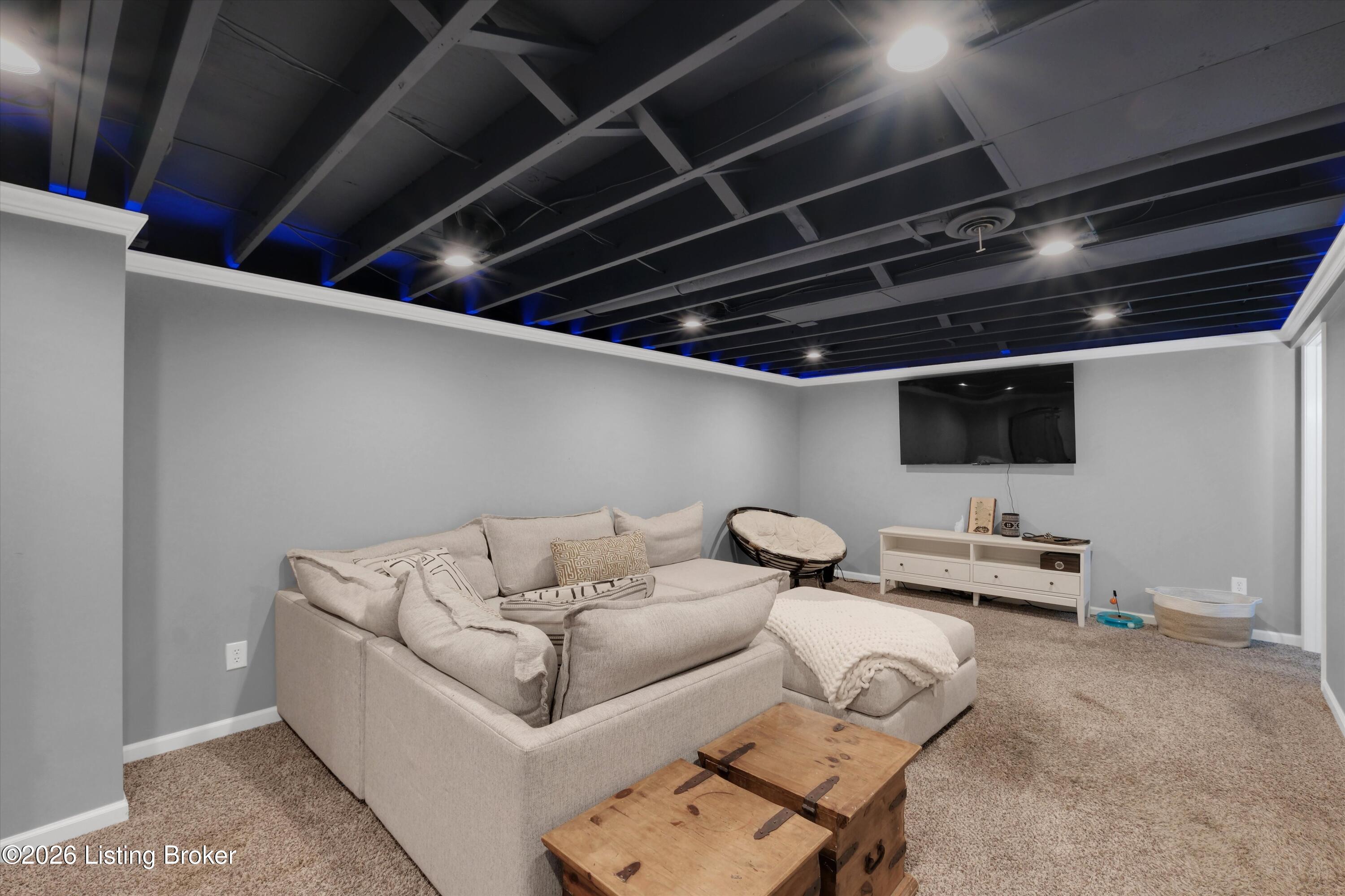 8107 Jasmine Ln