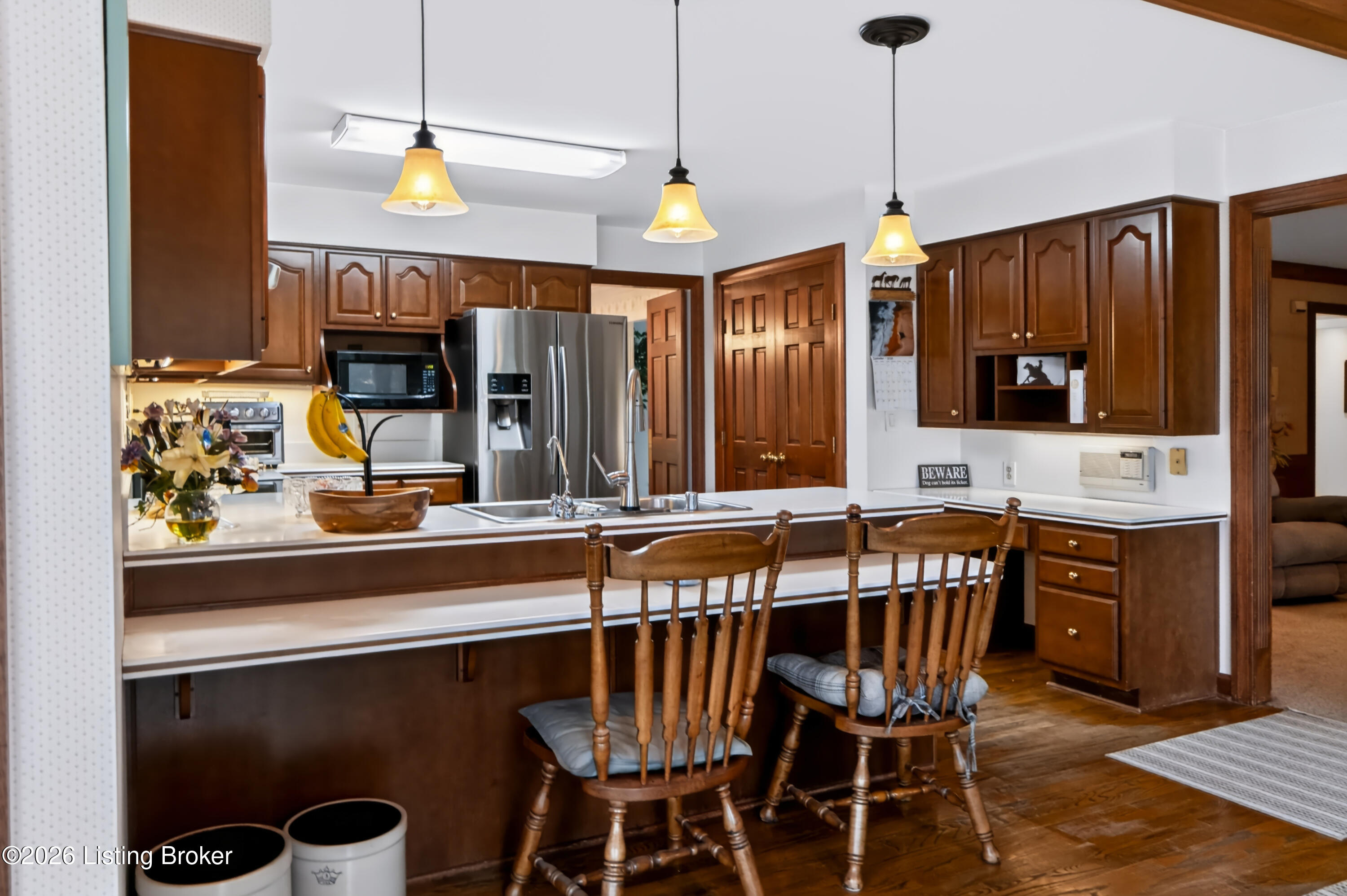 2400 Sir Roberts Way