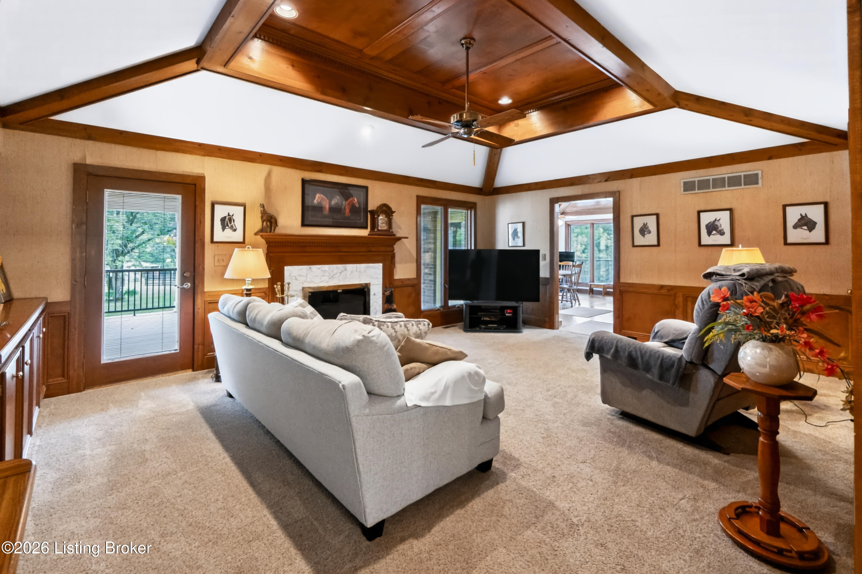 2400 Sir Roberts Way