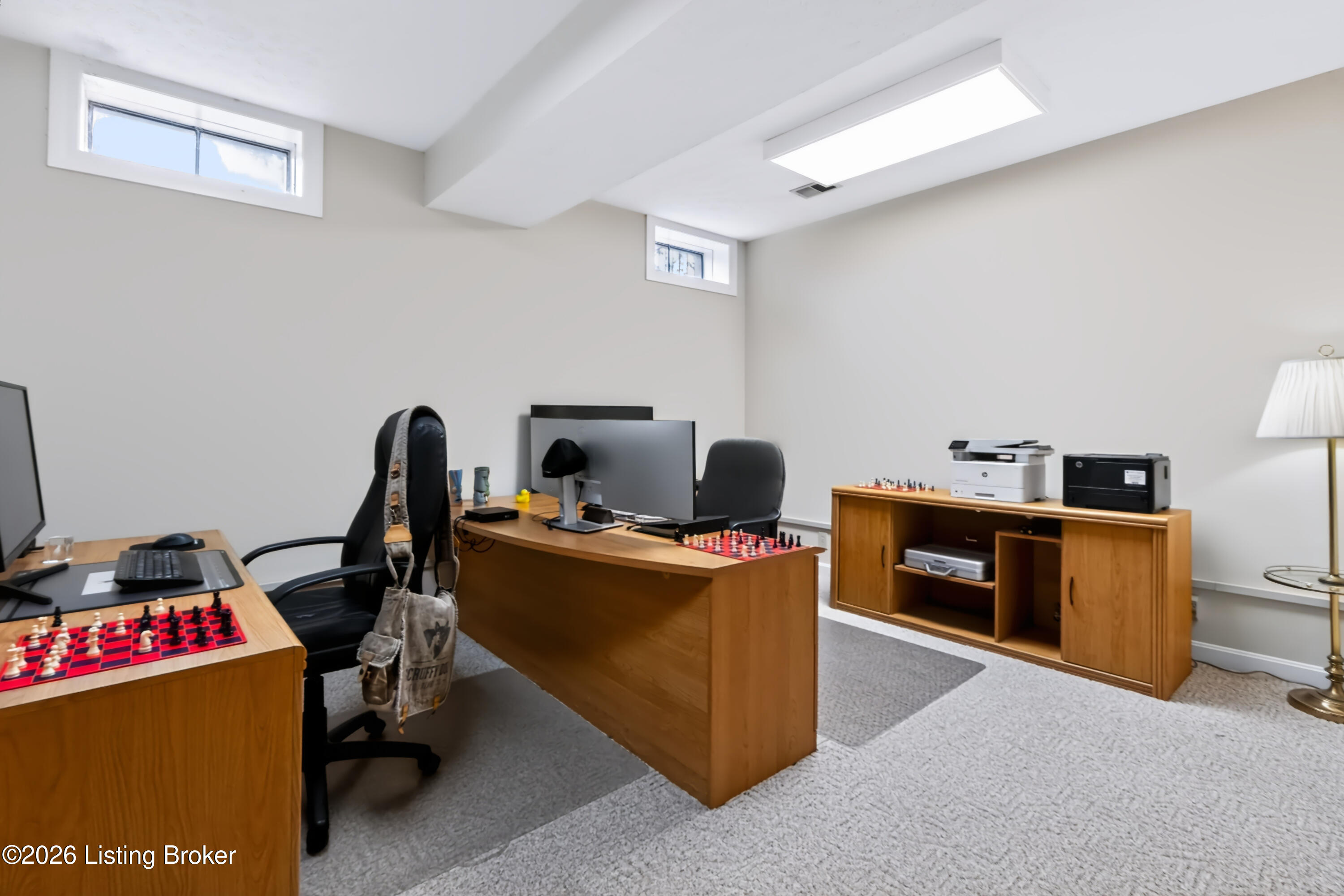 2400 Sir Roberts Way