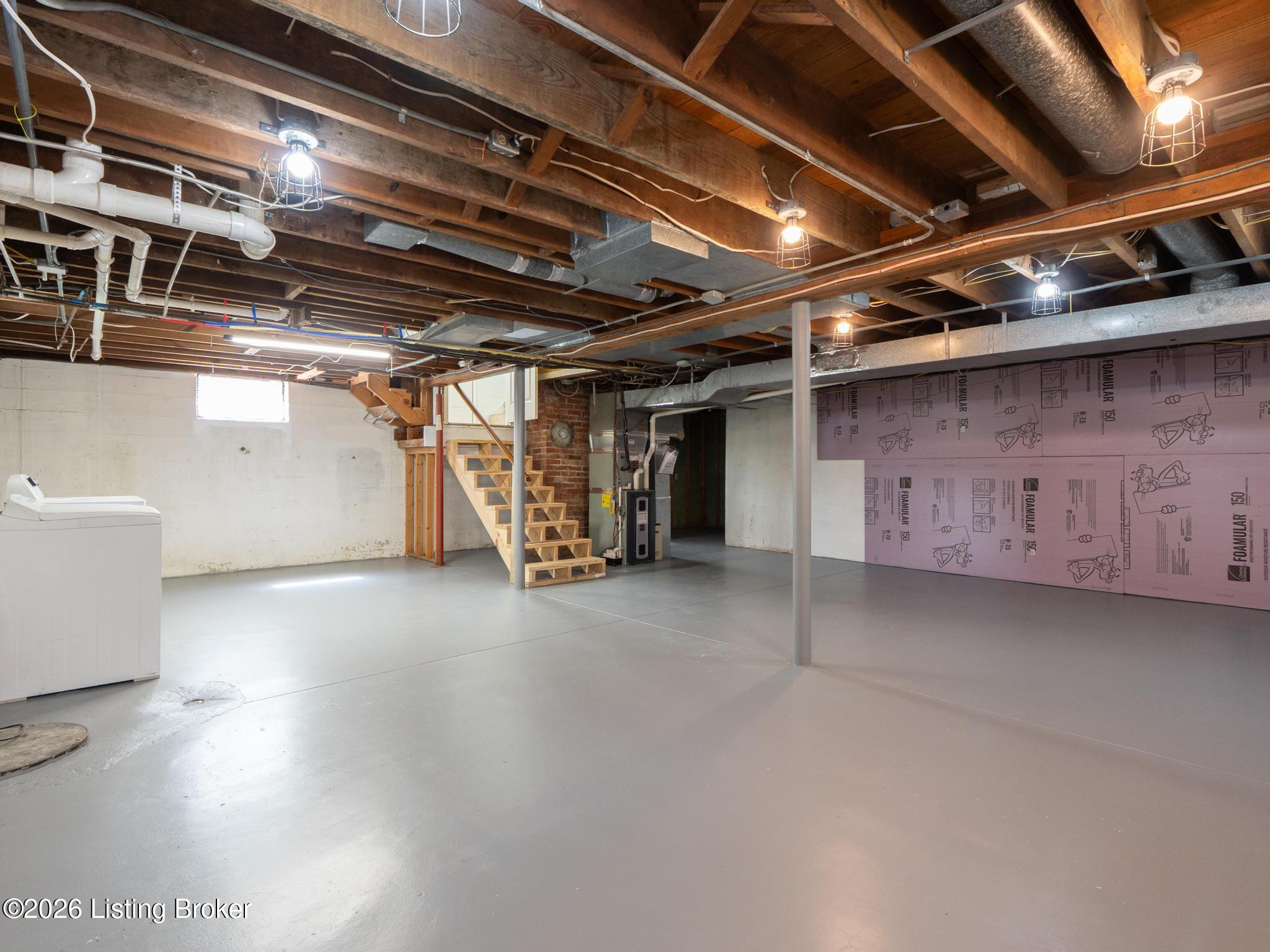 3412 Ingle Ave