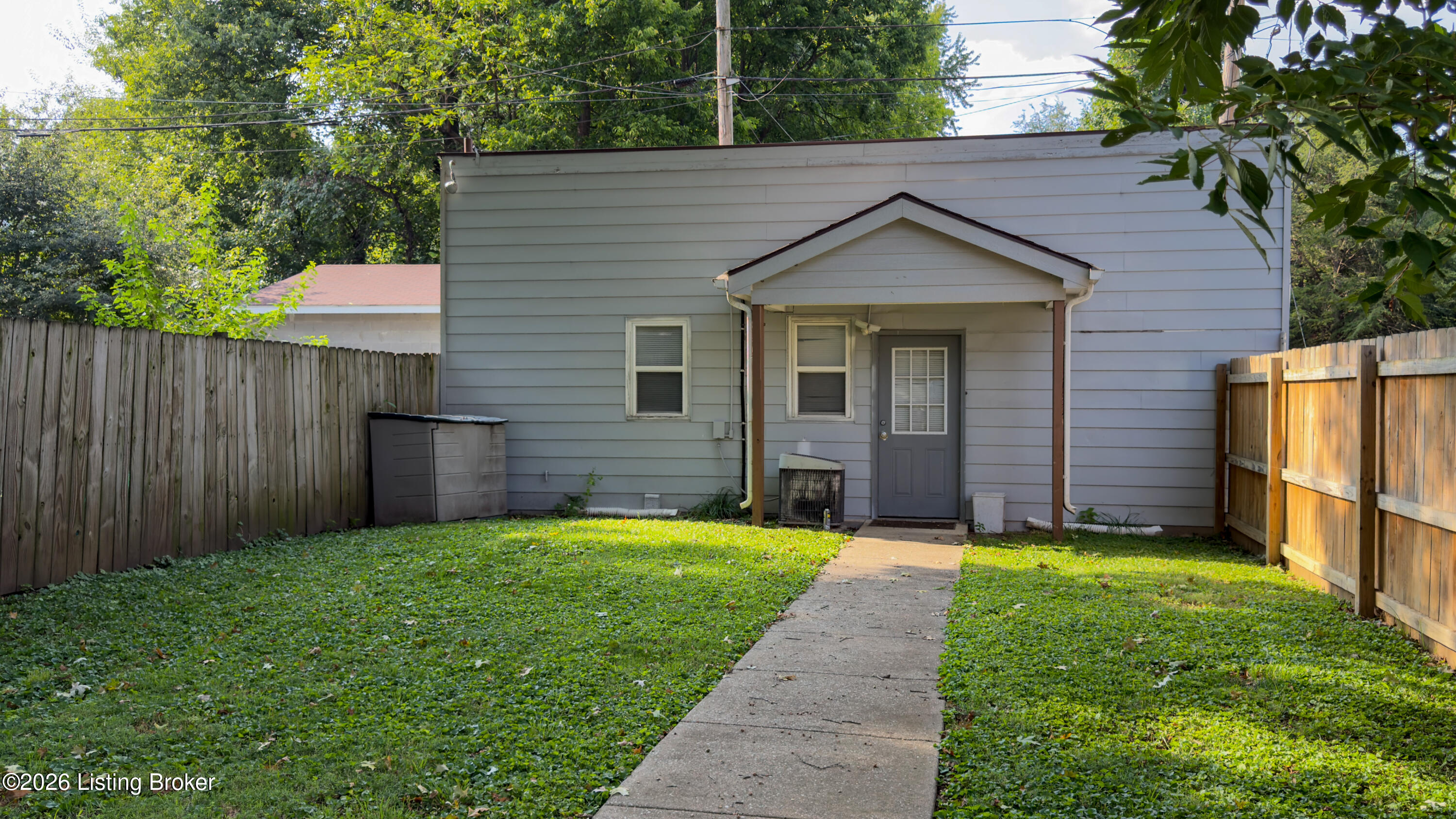 1313 Highland Ave