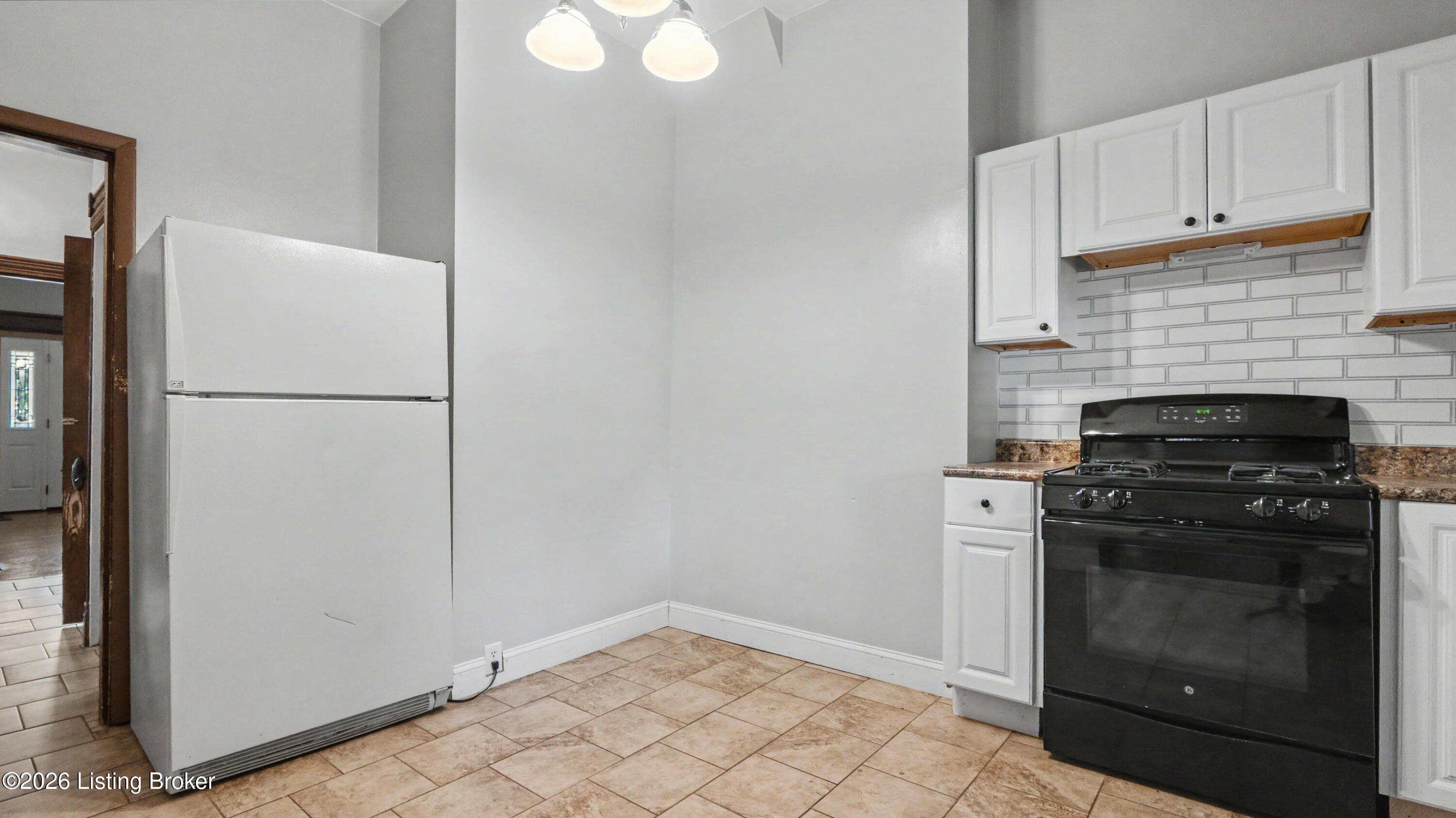 1313 Highland Ave