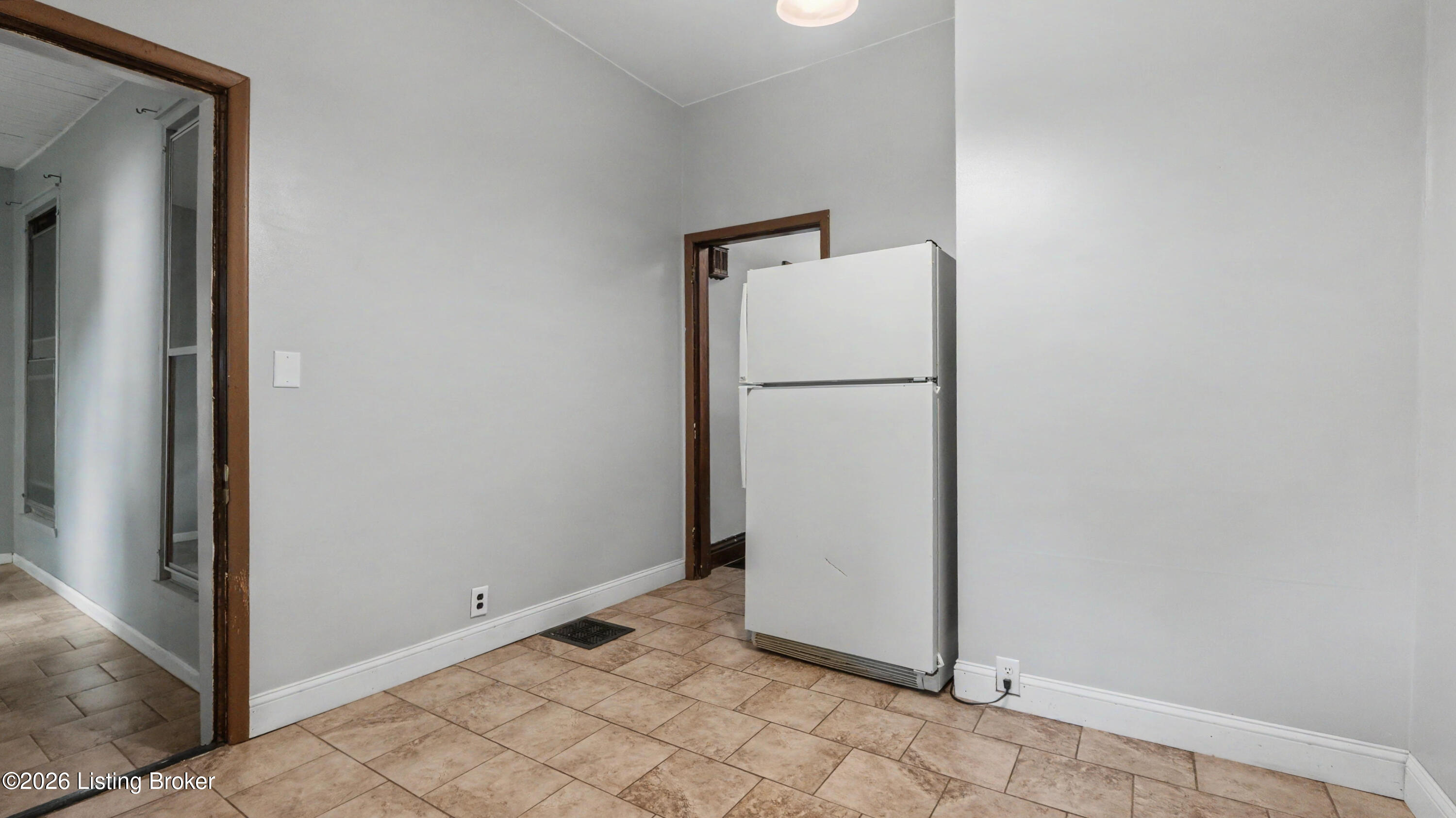 1313 Highland Ave