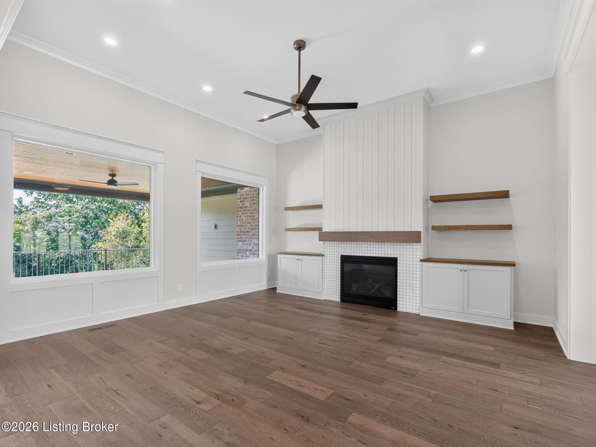 7208 Sunset Ln