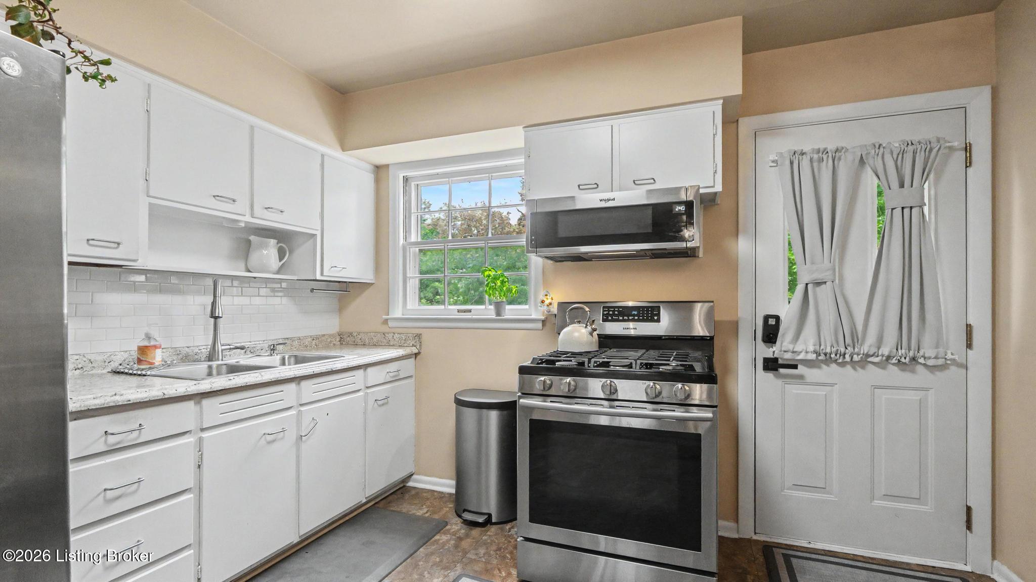 2714 Riedling Dr APT 4
