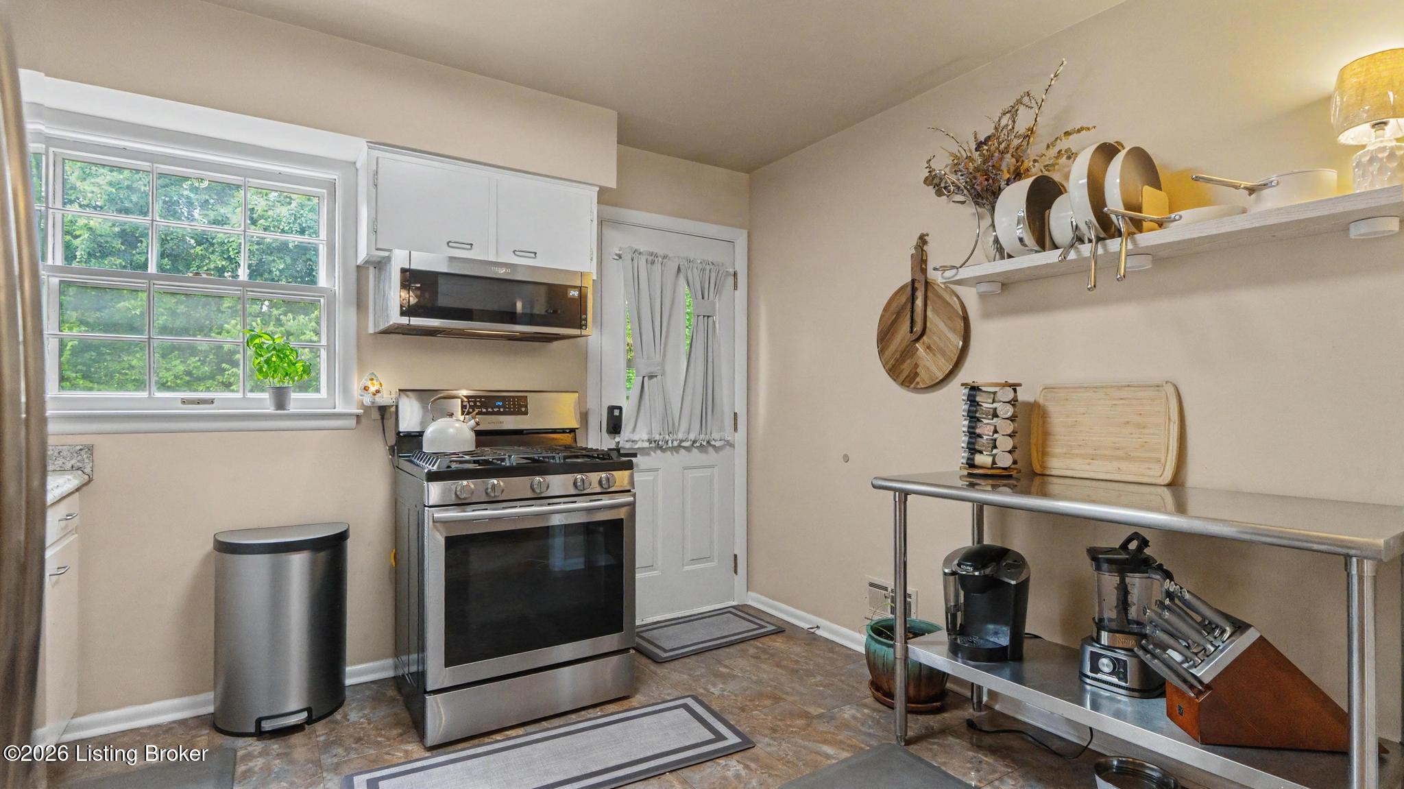 2714 Riedling Dr APT 4