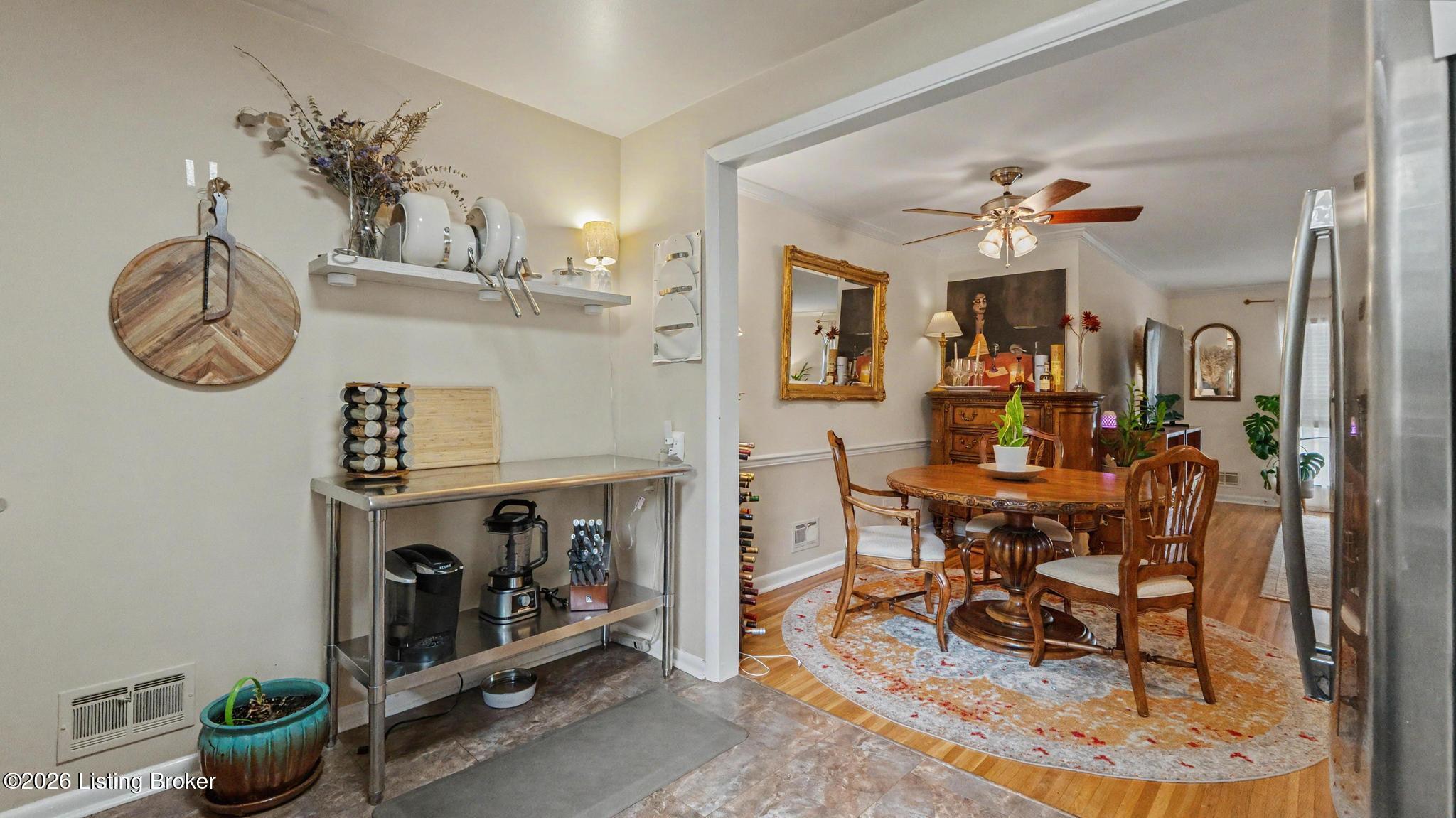 2714 Riedling Dr APT 4