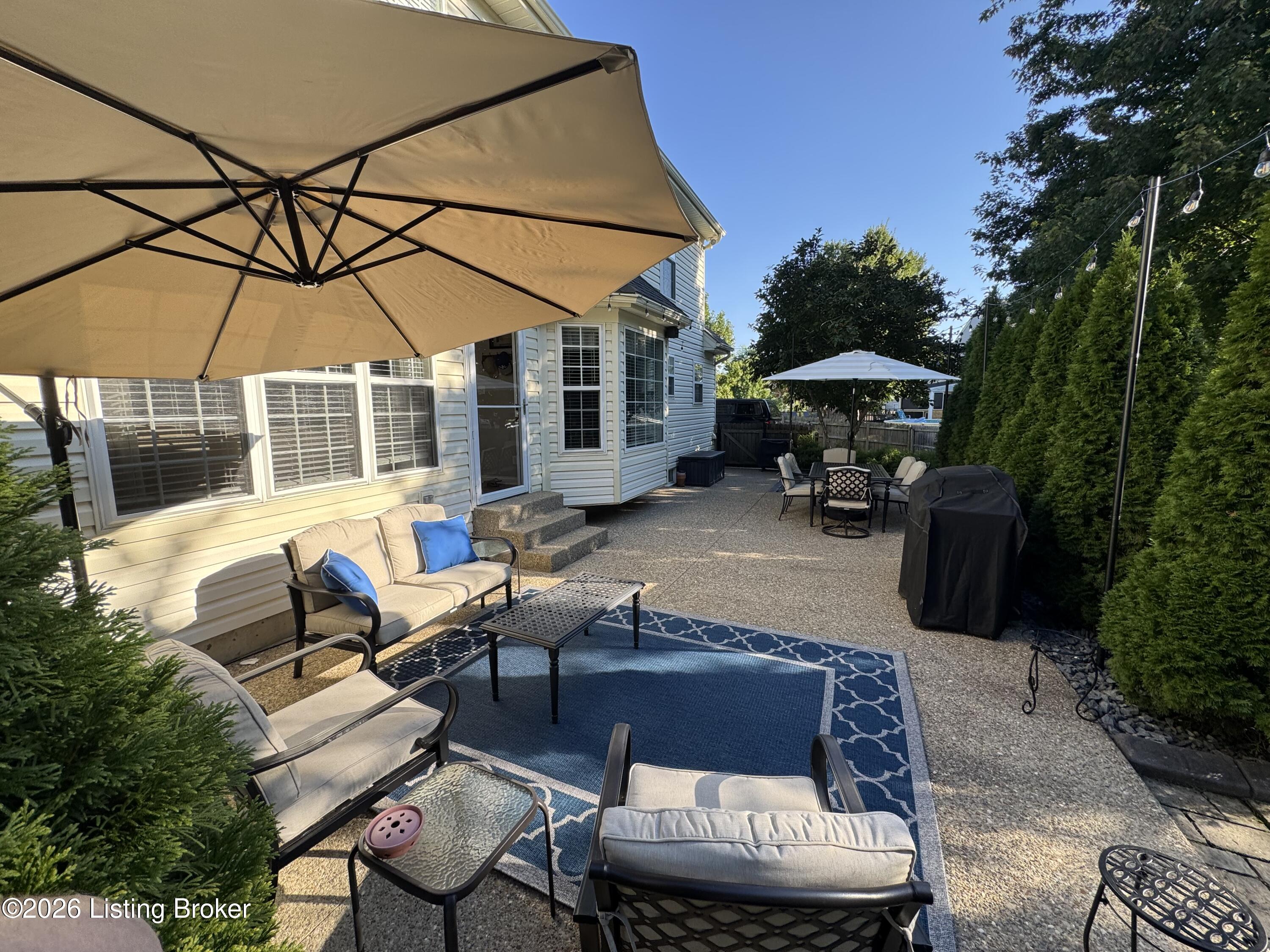 5602 Sundrop Pl
