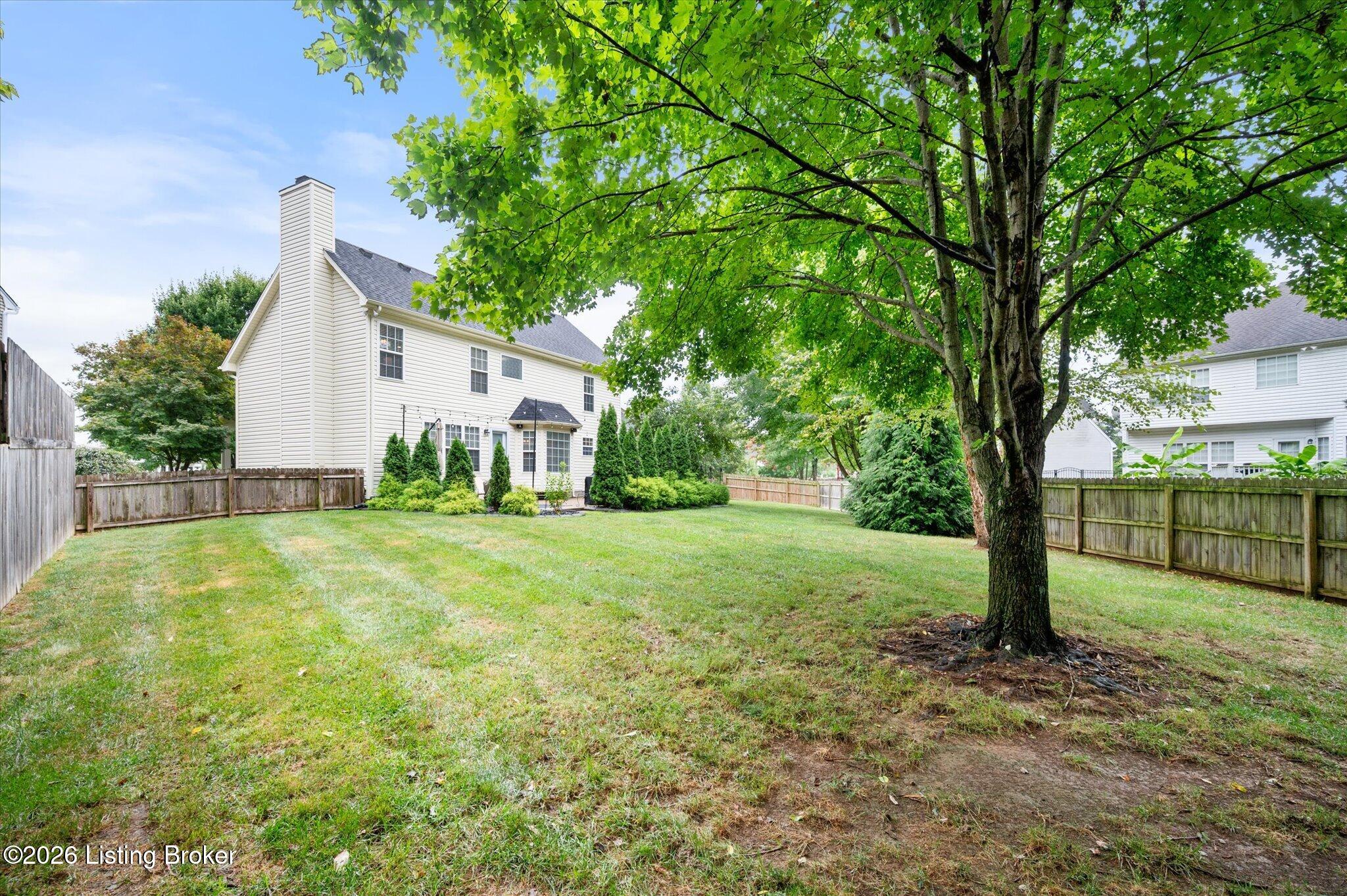 5602 Sundrop Pl
