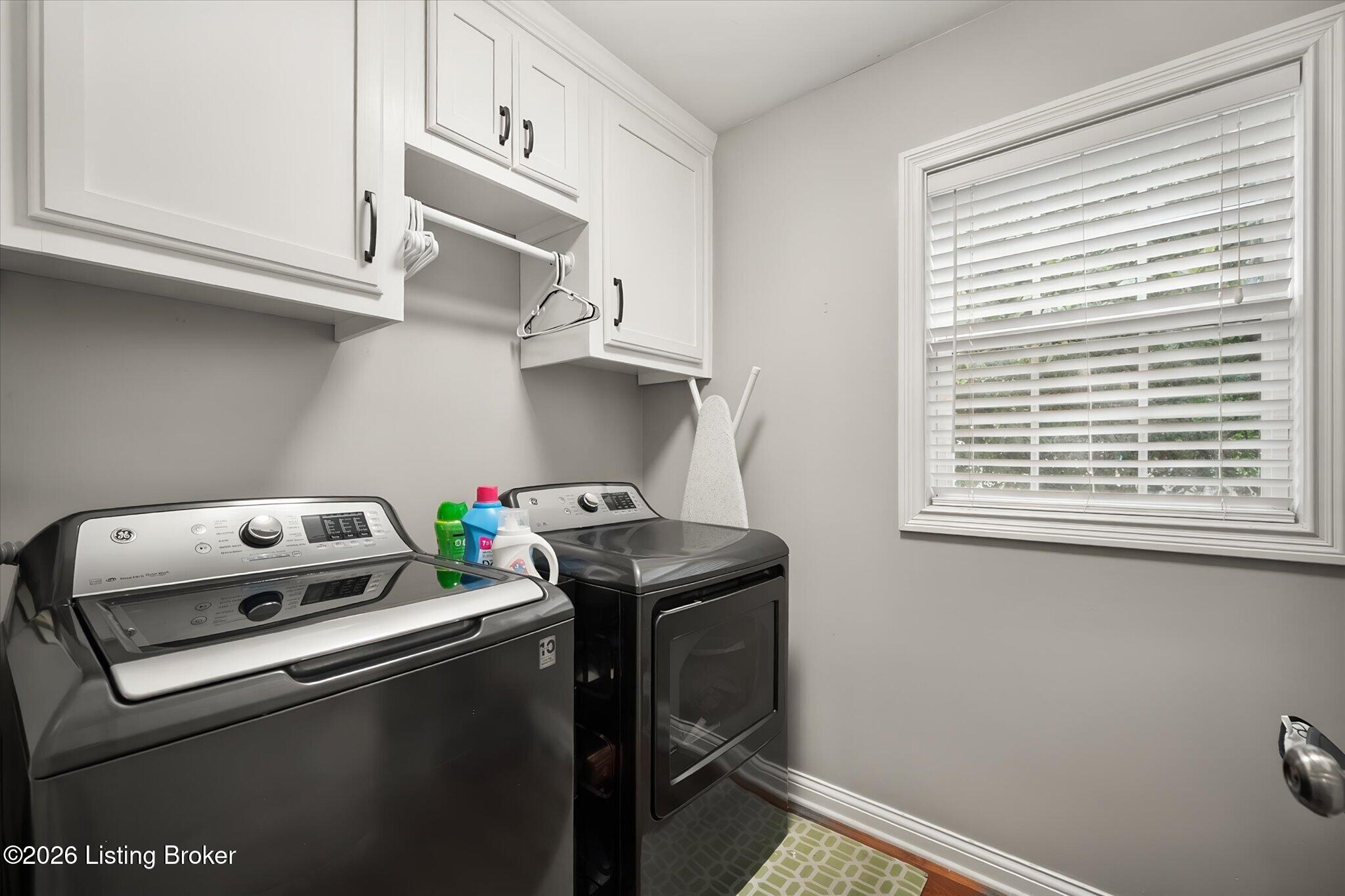5602 Sundrop Pl