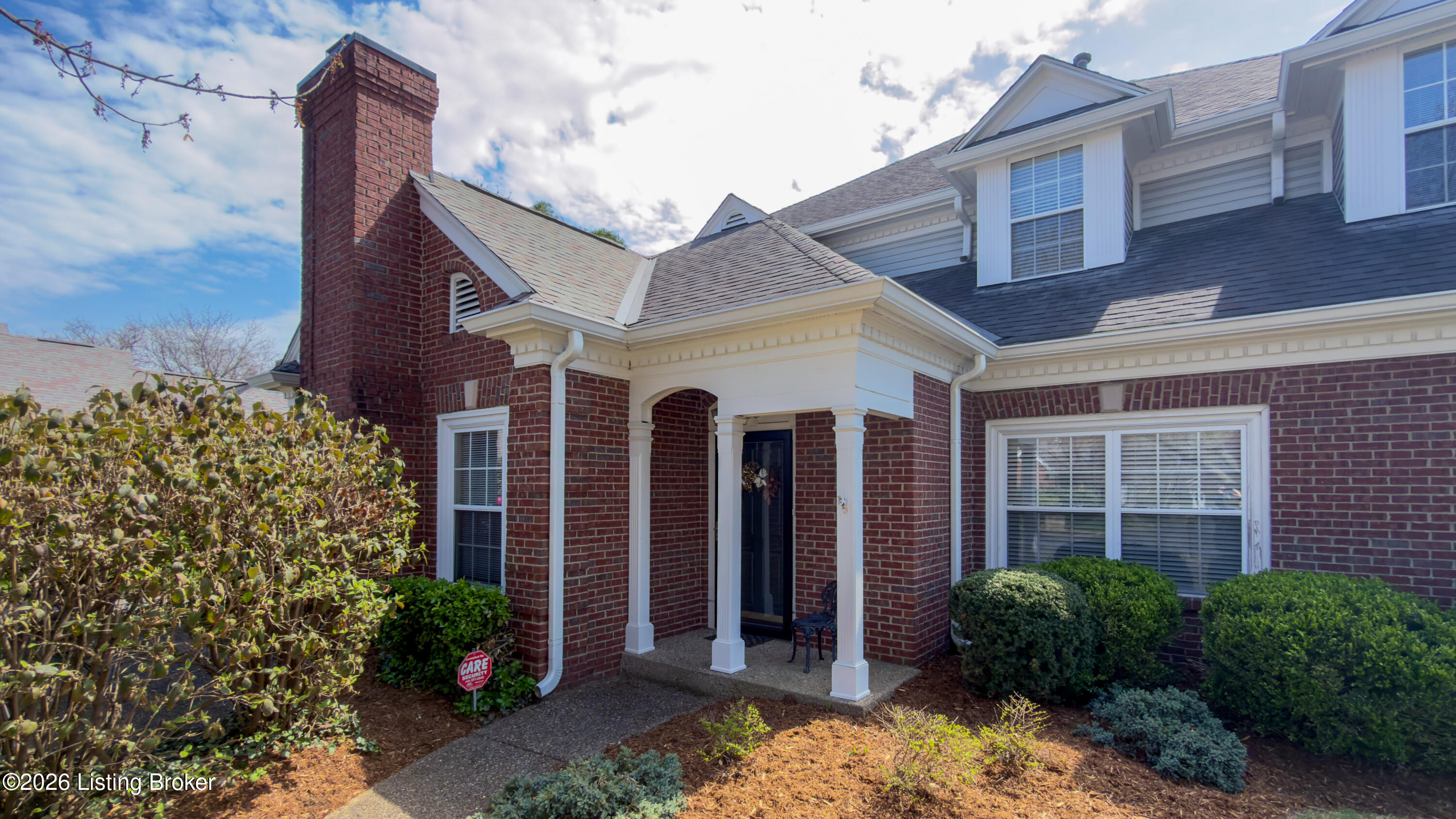 5943 Ashwood Bluff Dr