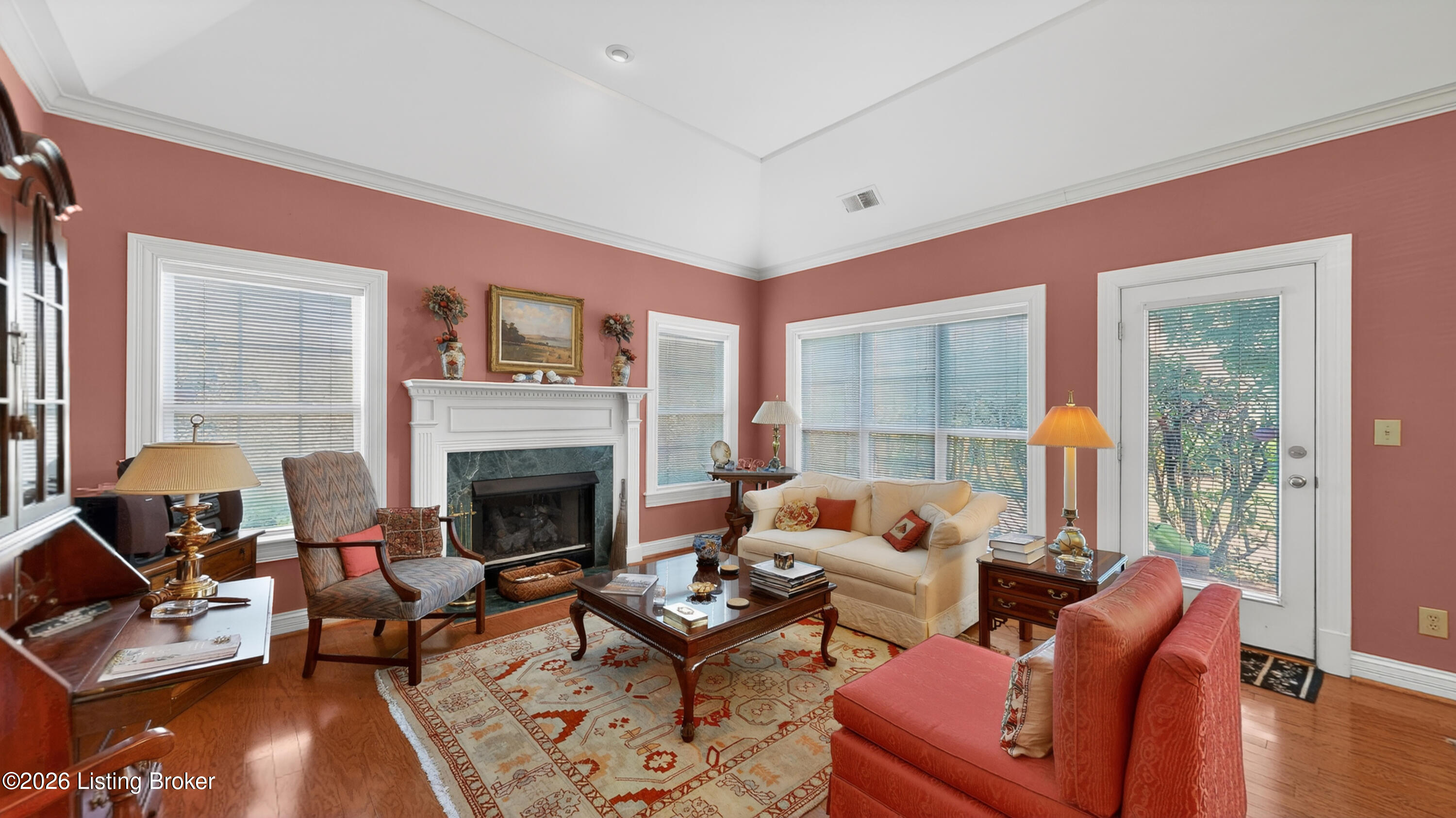 5943 Ashwood Bluff Dr