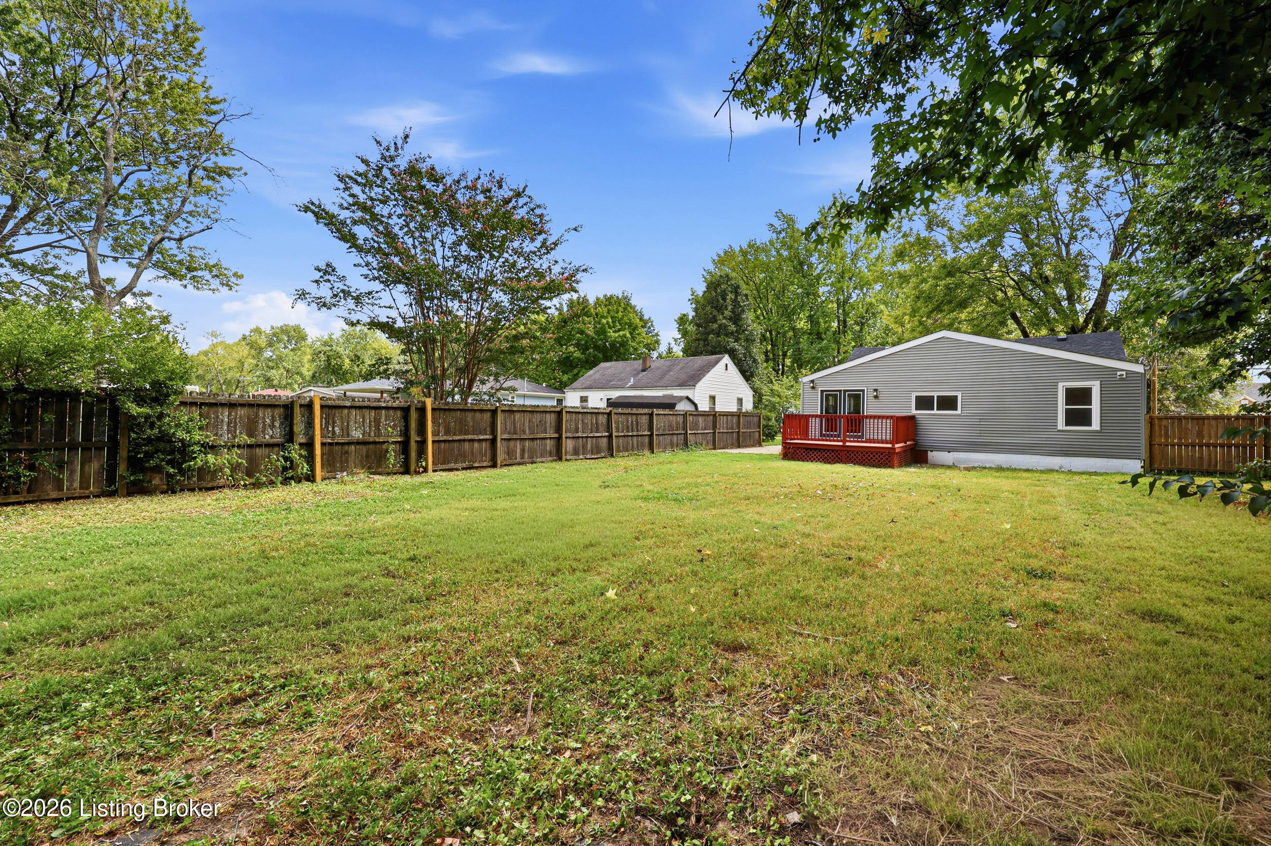 2413 Donna Rd