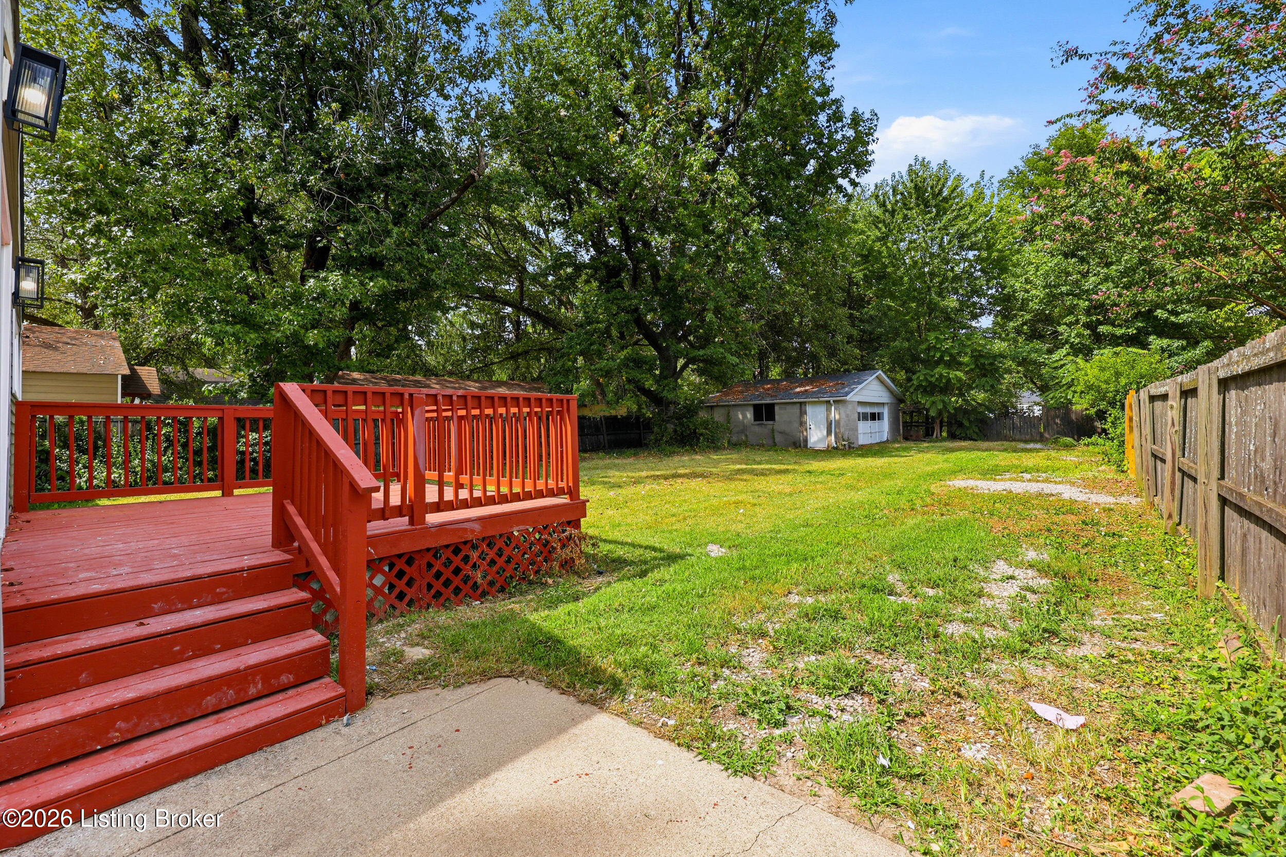 2413 Donna Rd