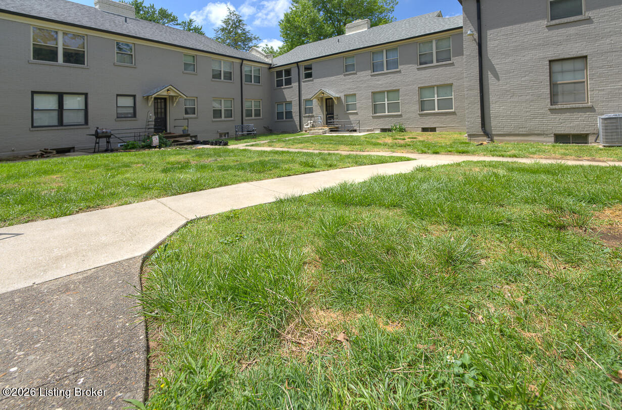 2316 Grinstead Dr 4