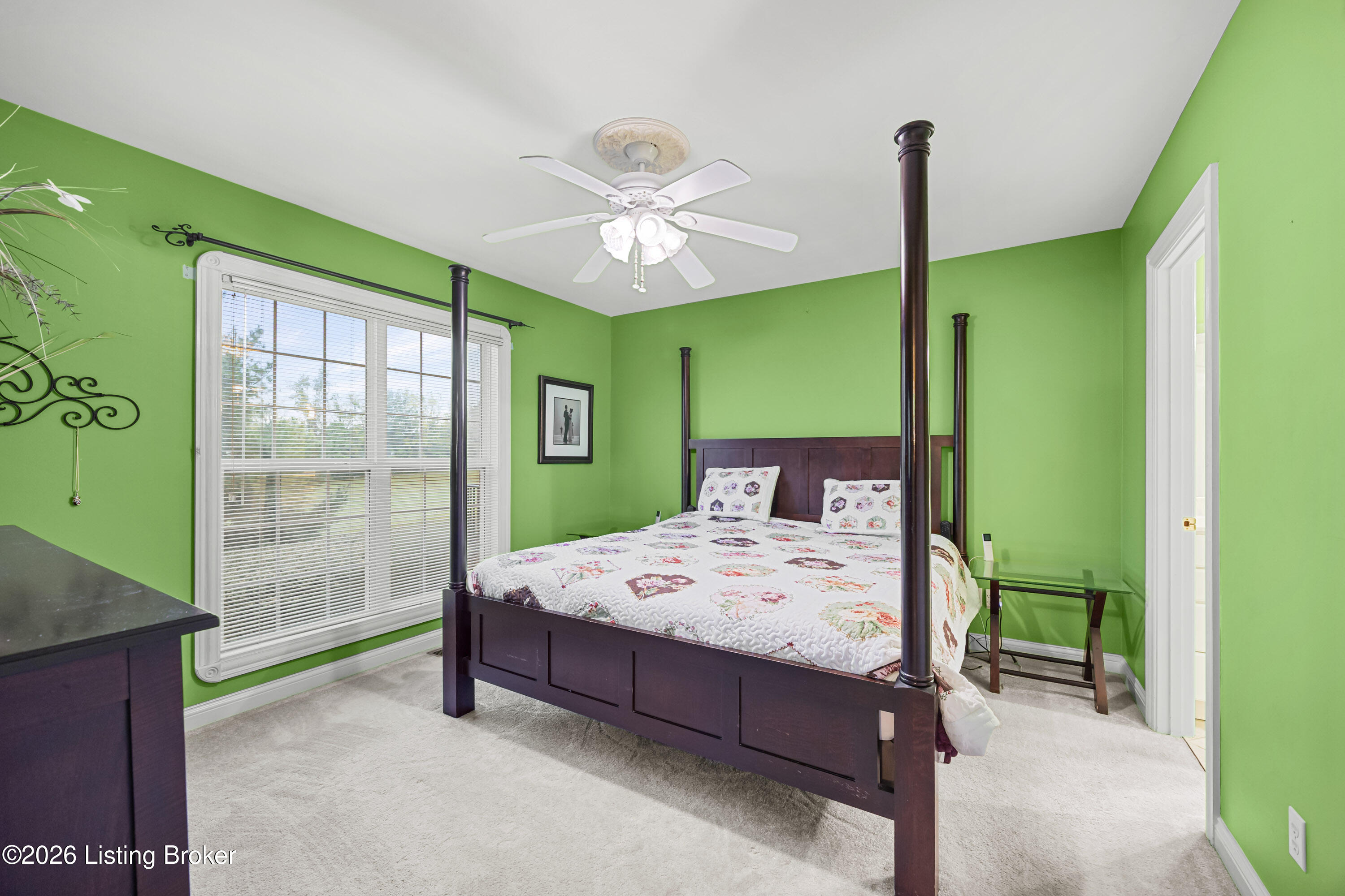 110 Ashton Ct