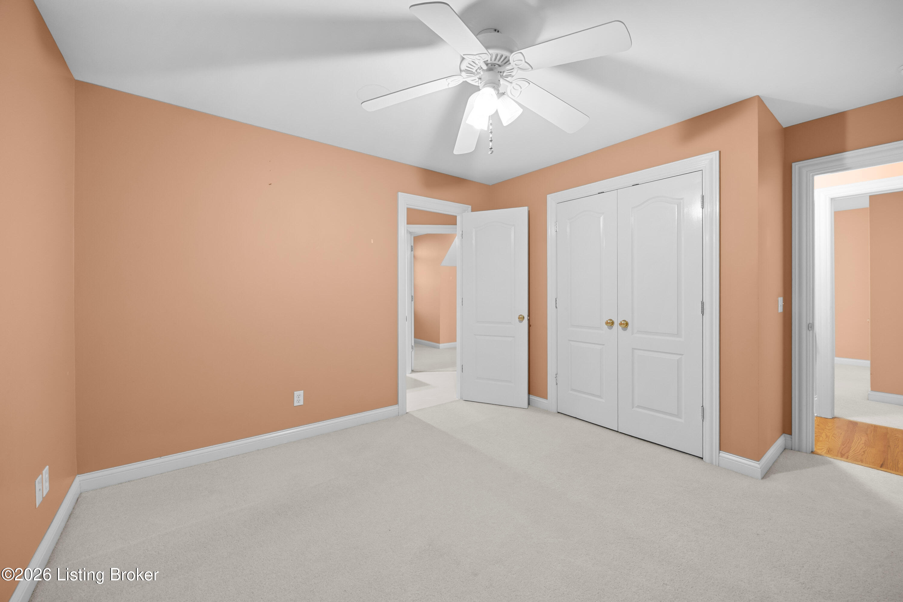 110 Ashton Ct
