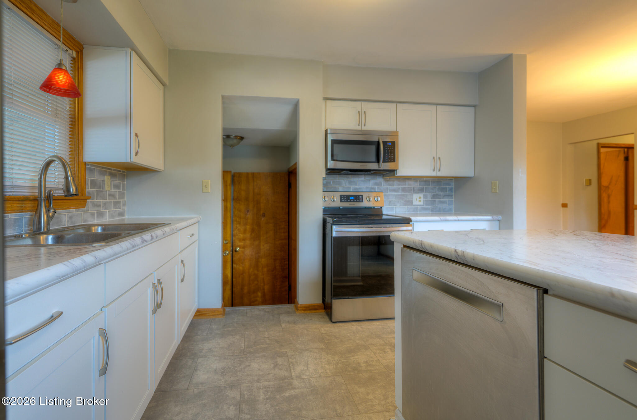 8617 Eula Rd