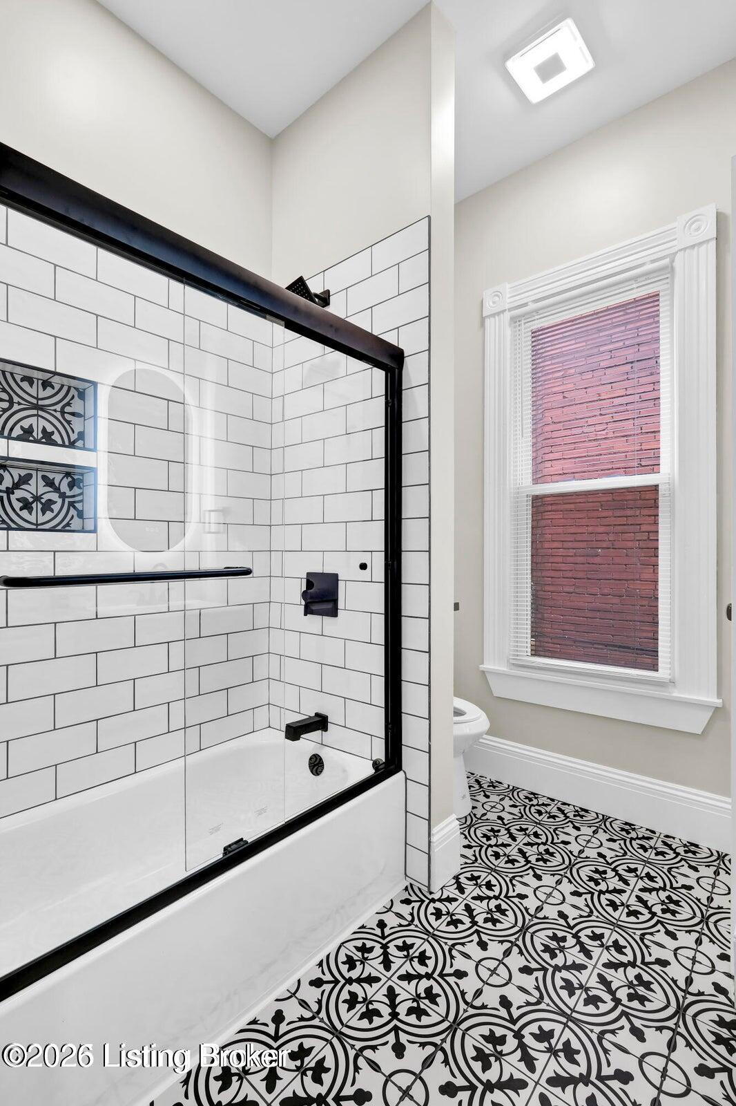 1426 S Brook St Unit 1