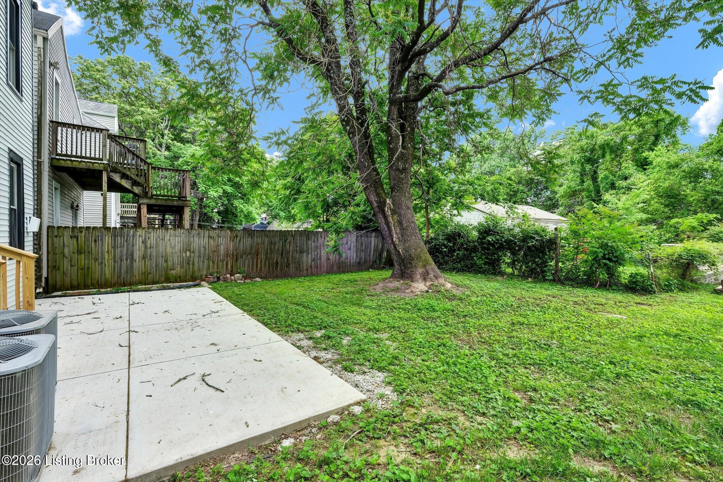 1426 S Brook St Unit 1