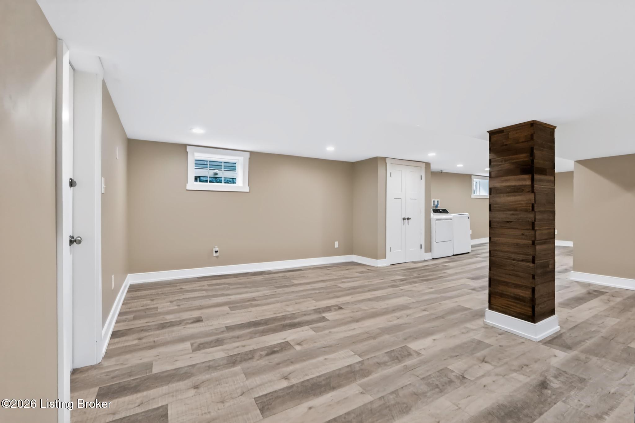 210 Cornell Pl