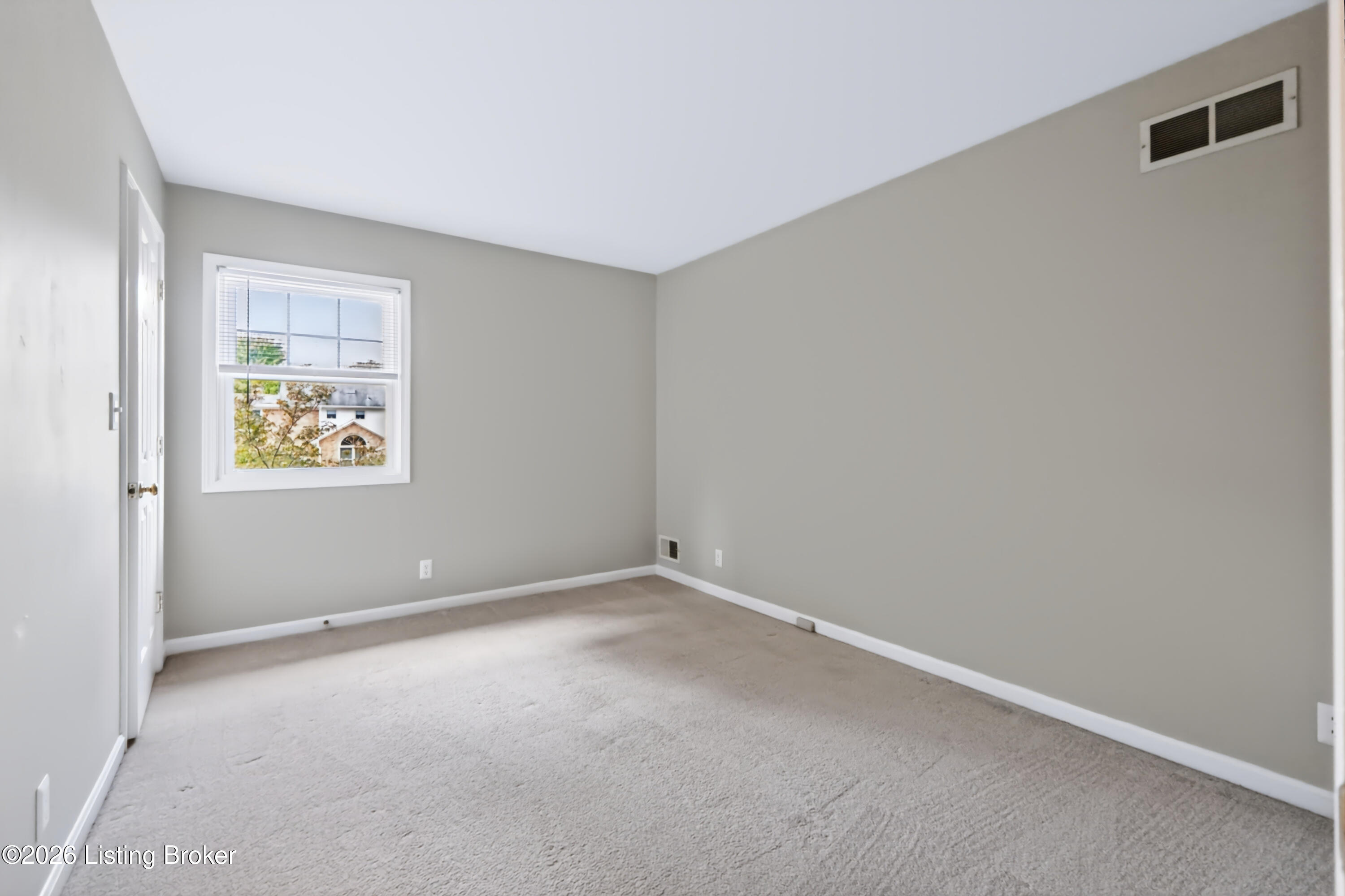 818 Foxgate Rd