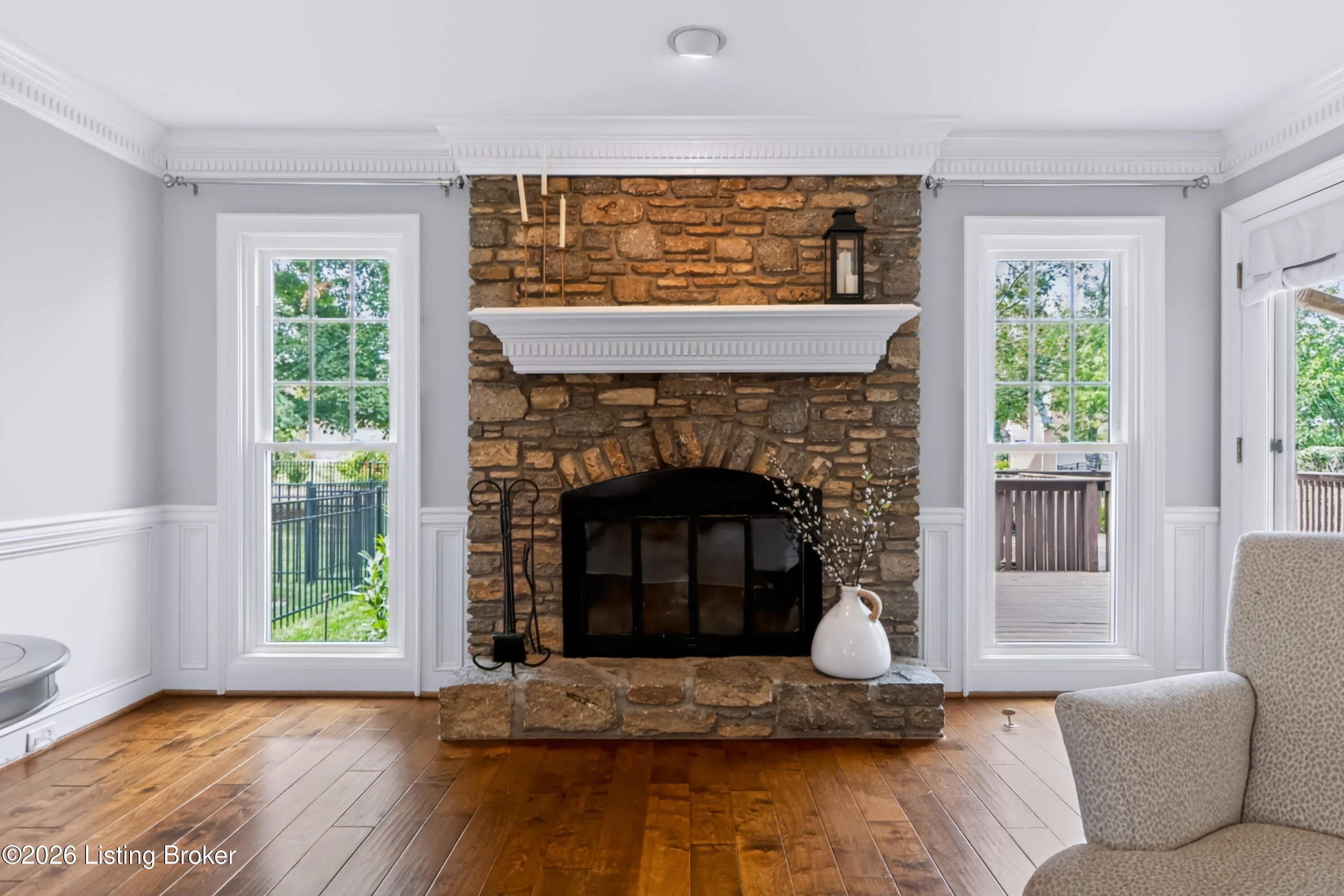 818 Foxgate Rd