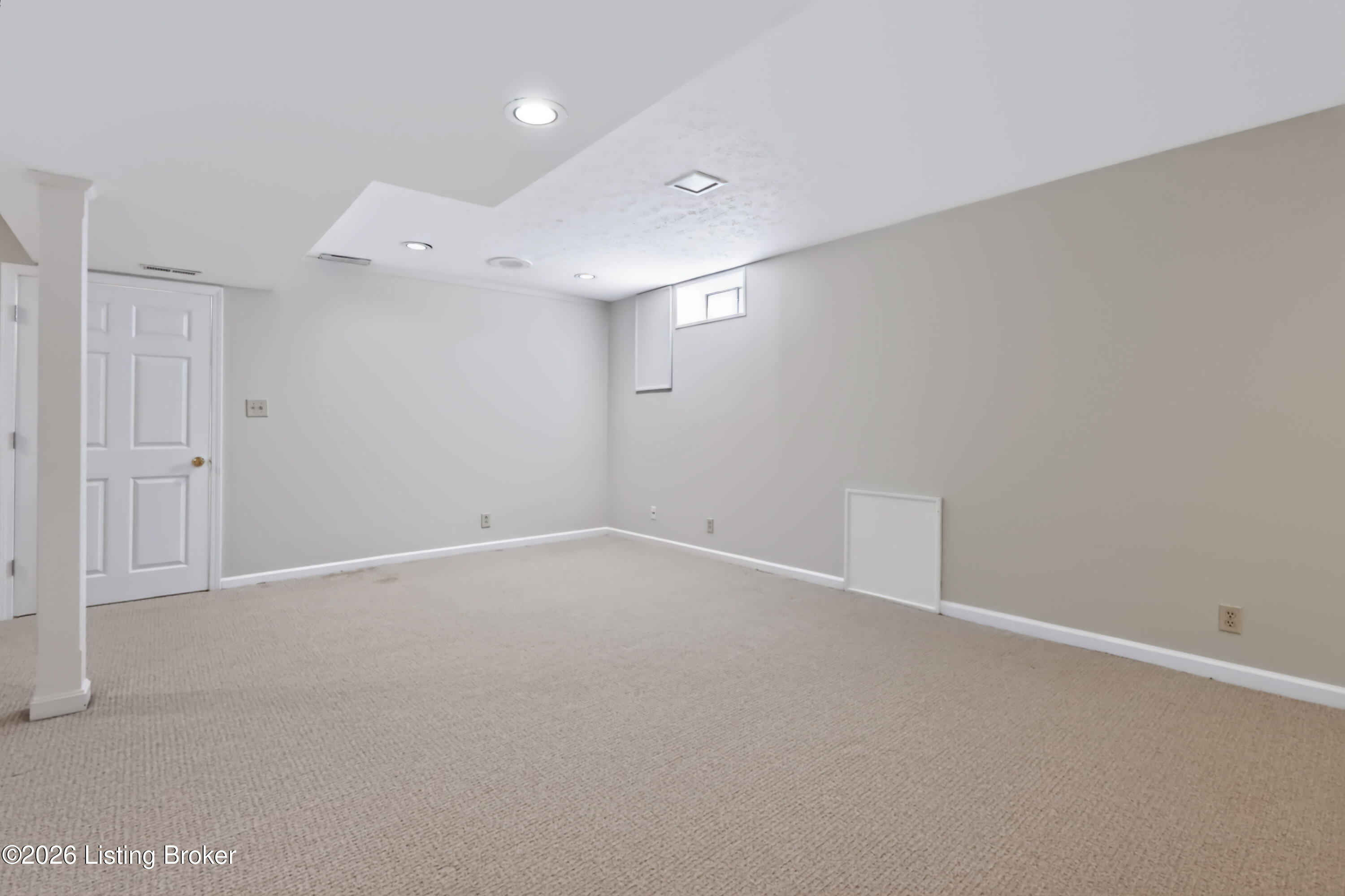 818 Foxgate Rd