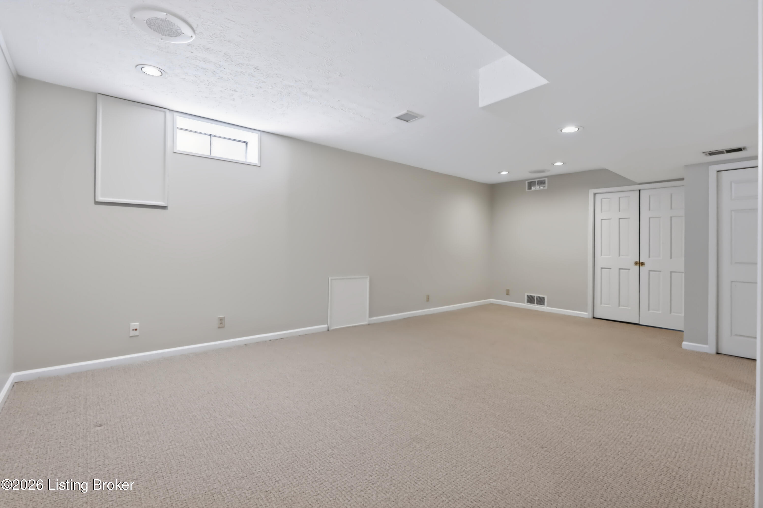 818 Foxgate Rd
