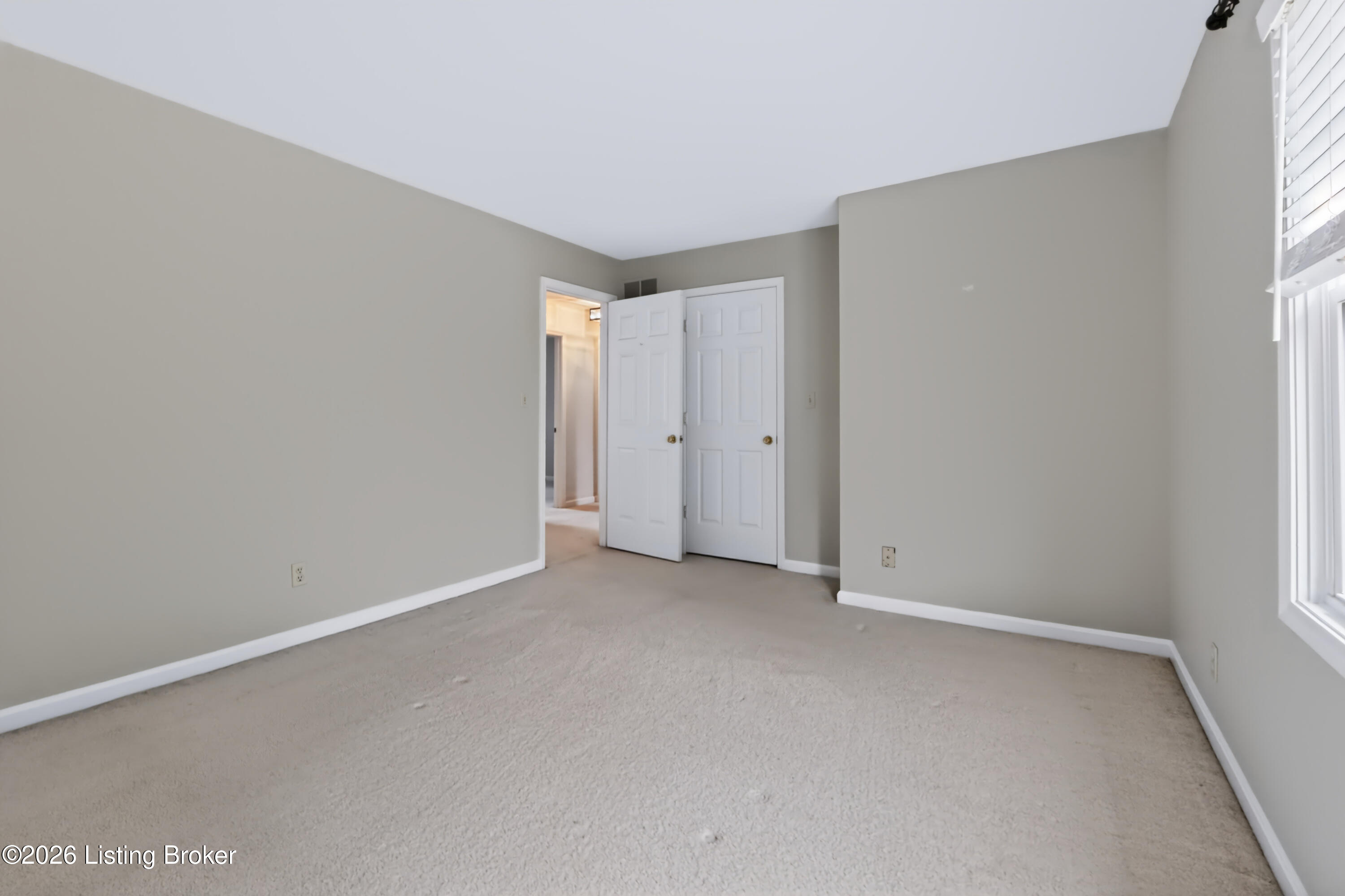 818 Foxgate Rd