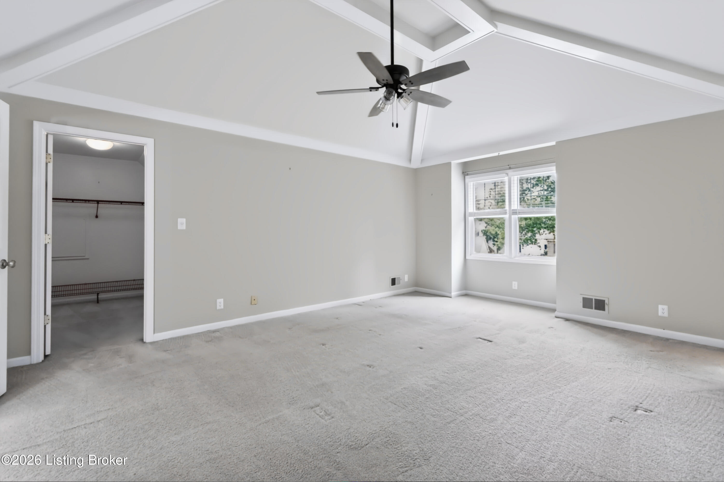 818 Foxgate Rd