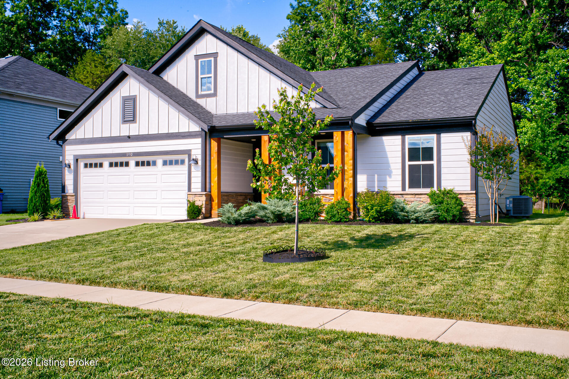 190 Stargaze Dr