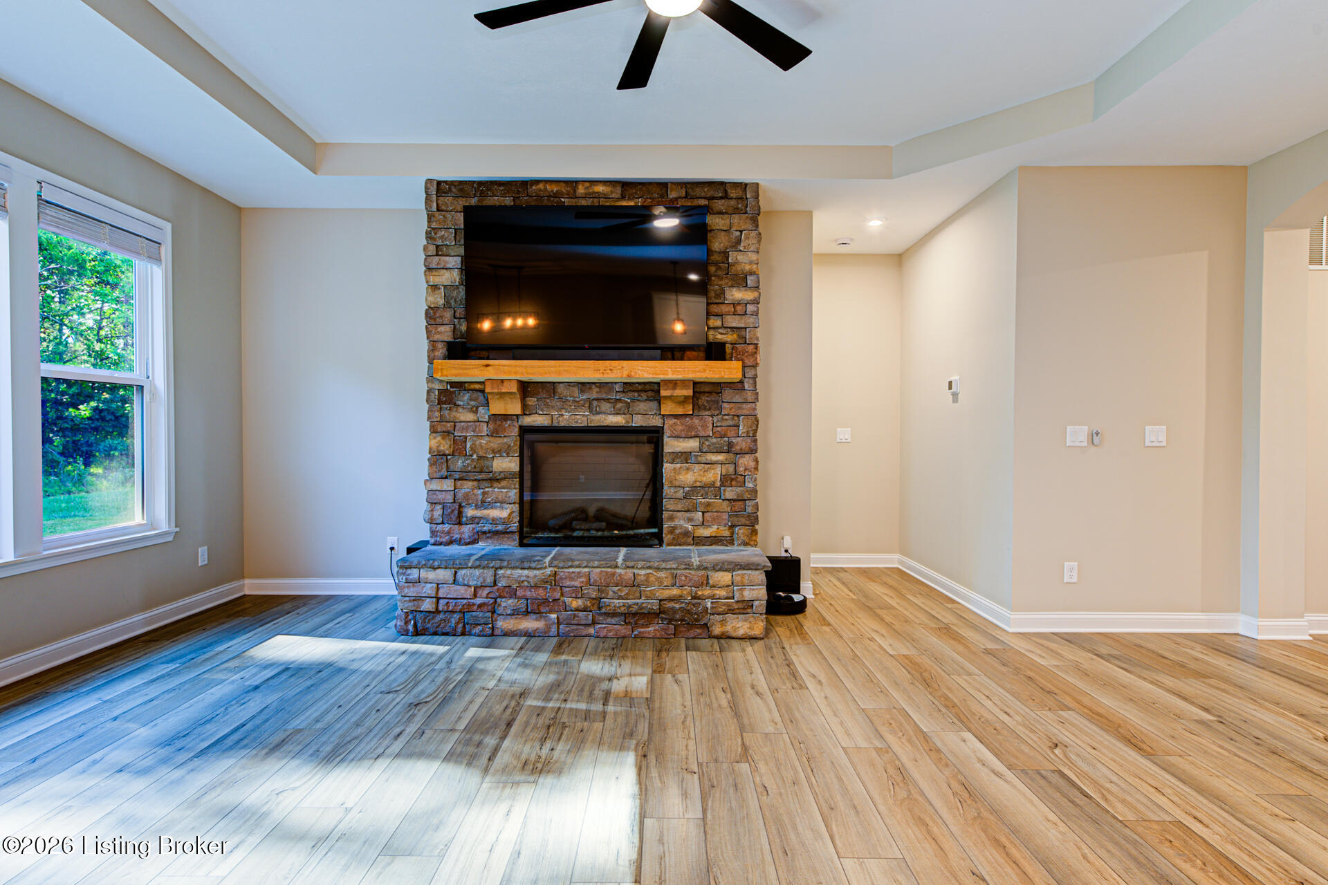 190 Stargaze Dr