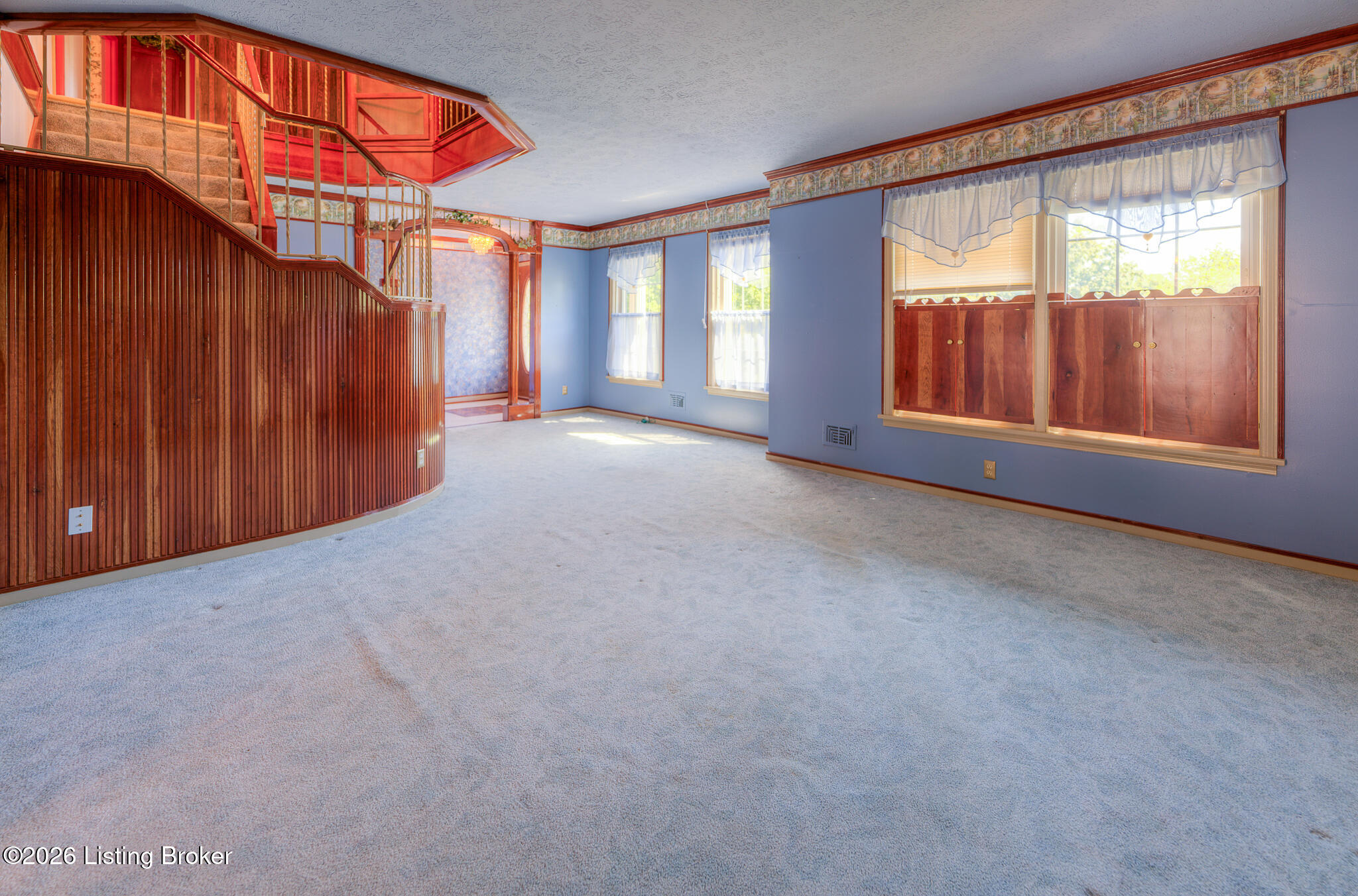 203 Ridge Rd