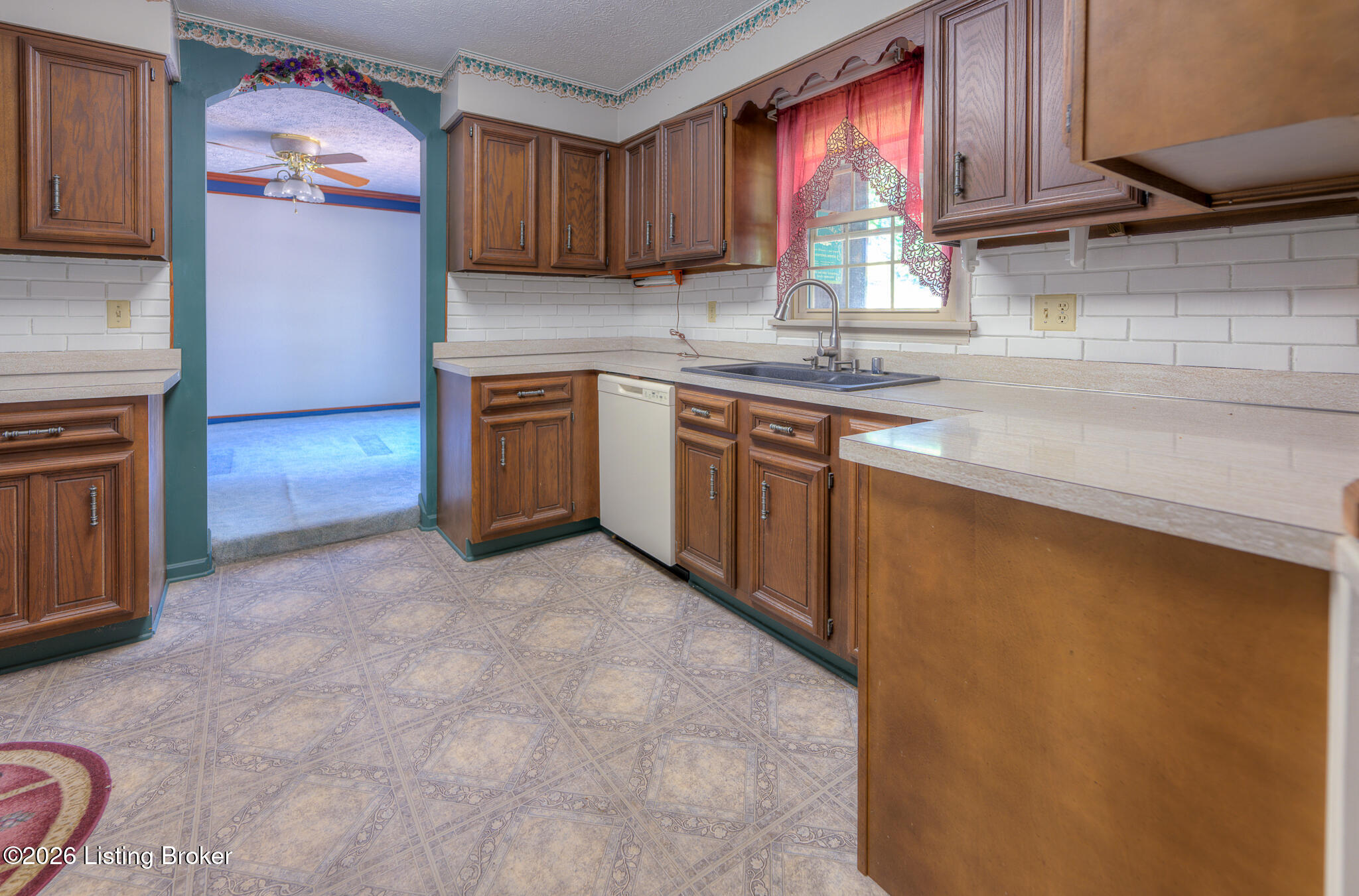 203 Ridge Rd