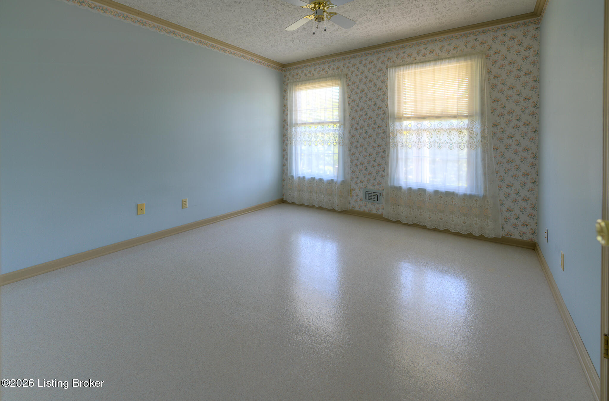 203 Ridge Rd