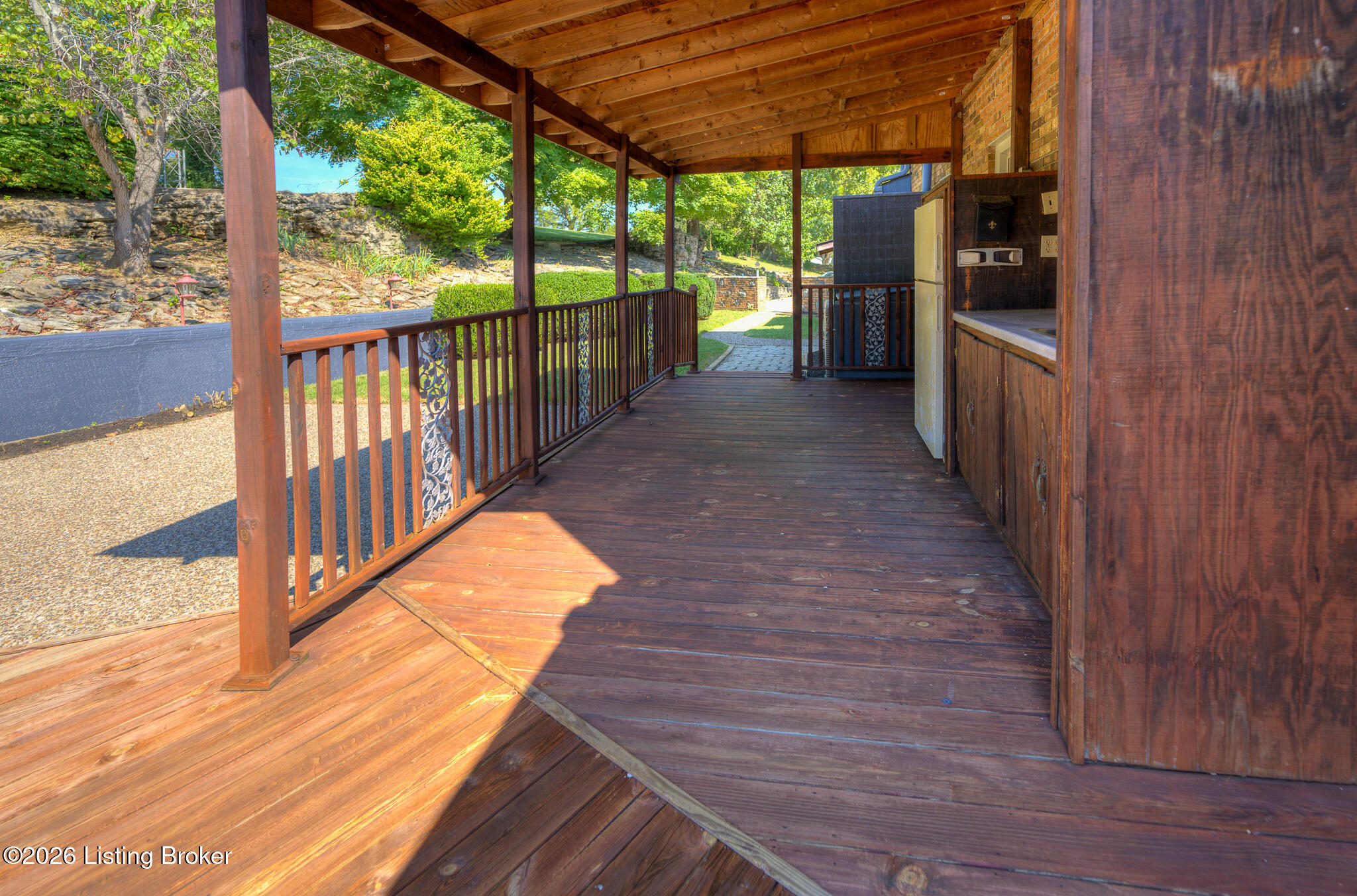 203 Ridge Rd