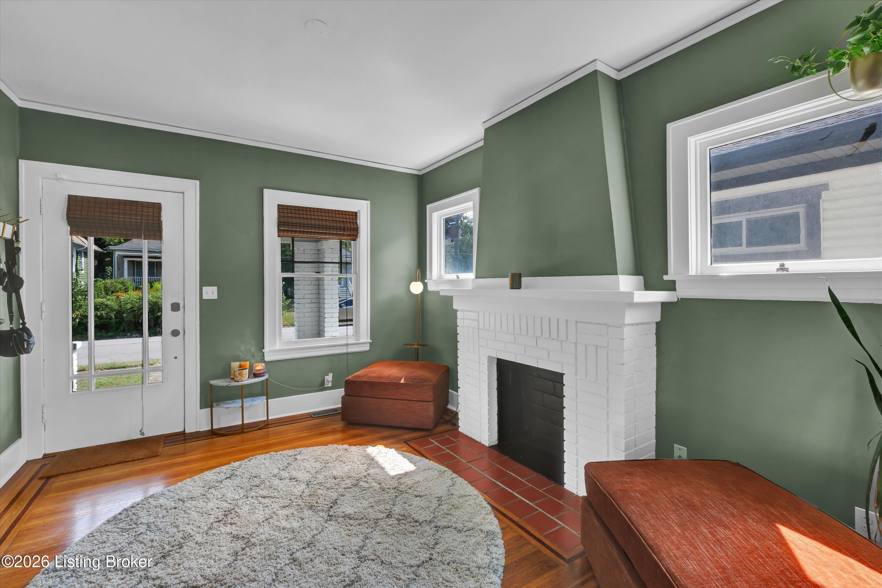 142 N Birchwood Ave