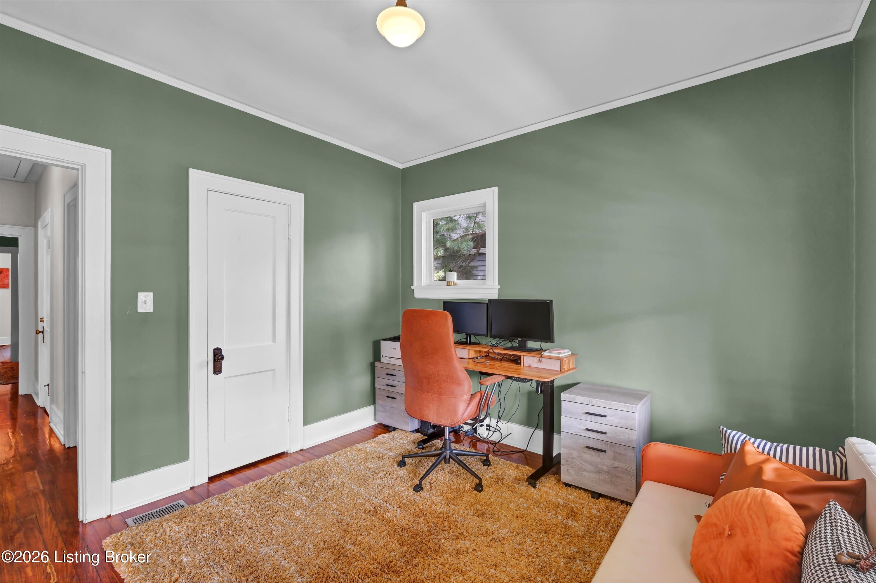 142 N Birchwood Ave