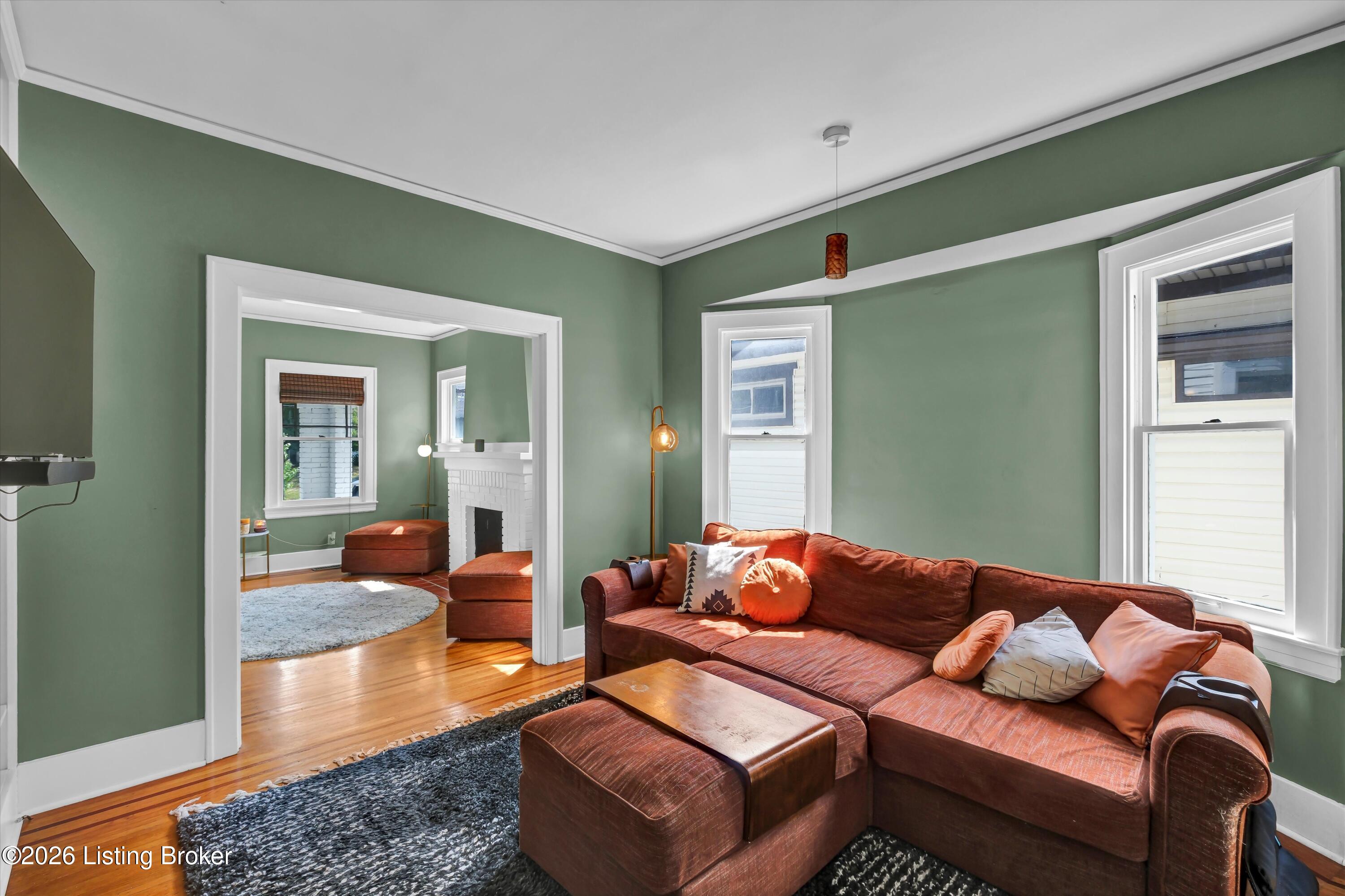 142 N Birchwood Ave