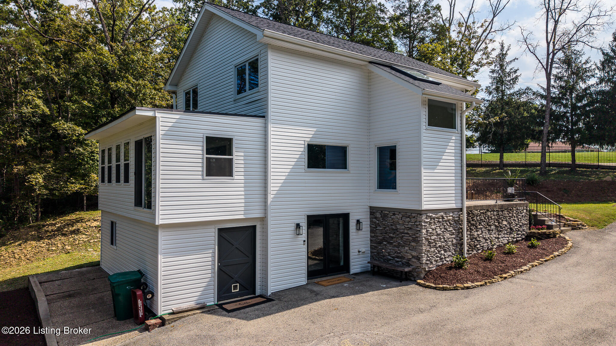 1200 Johnson Rd