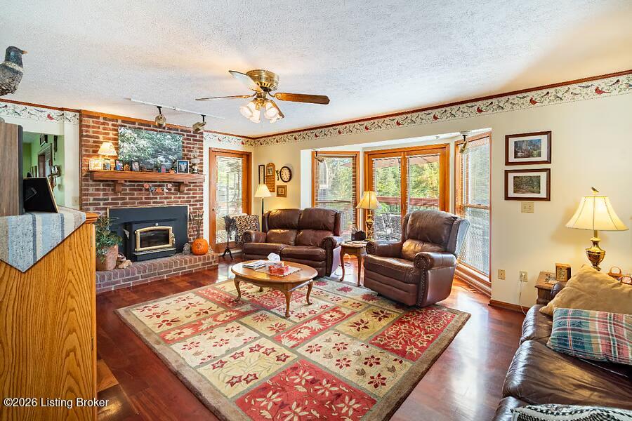 5103/5107 Billtown Rd