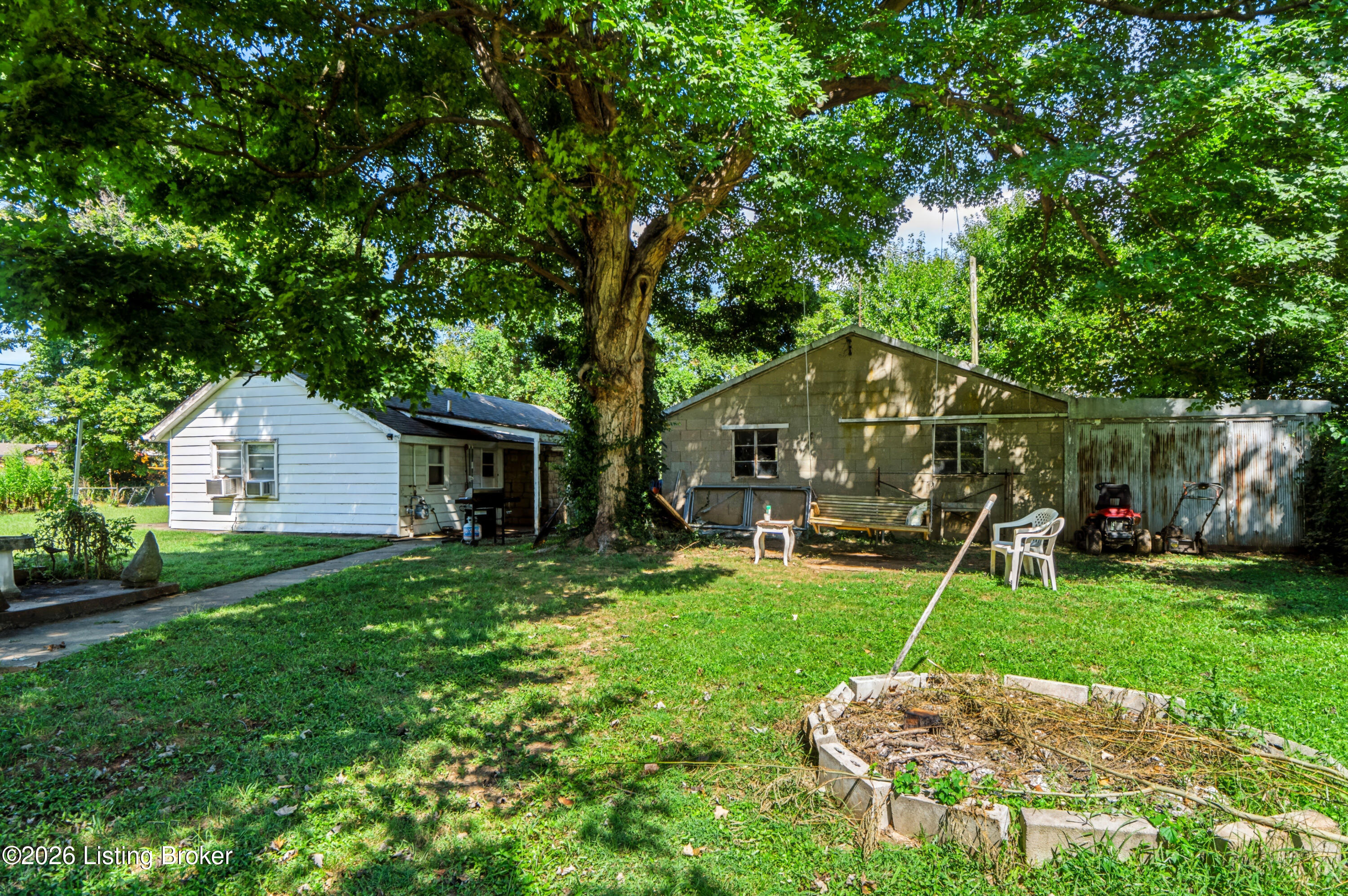 5103/5107 Billtown Rd