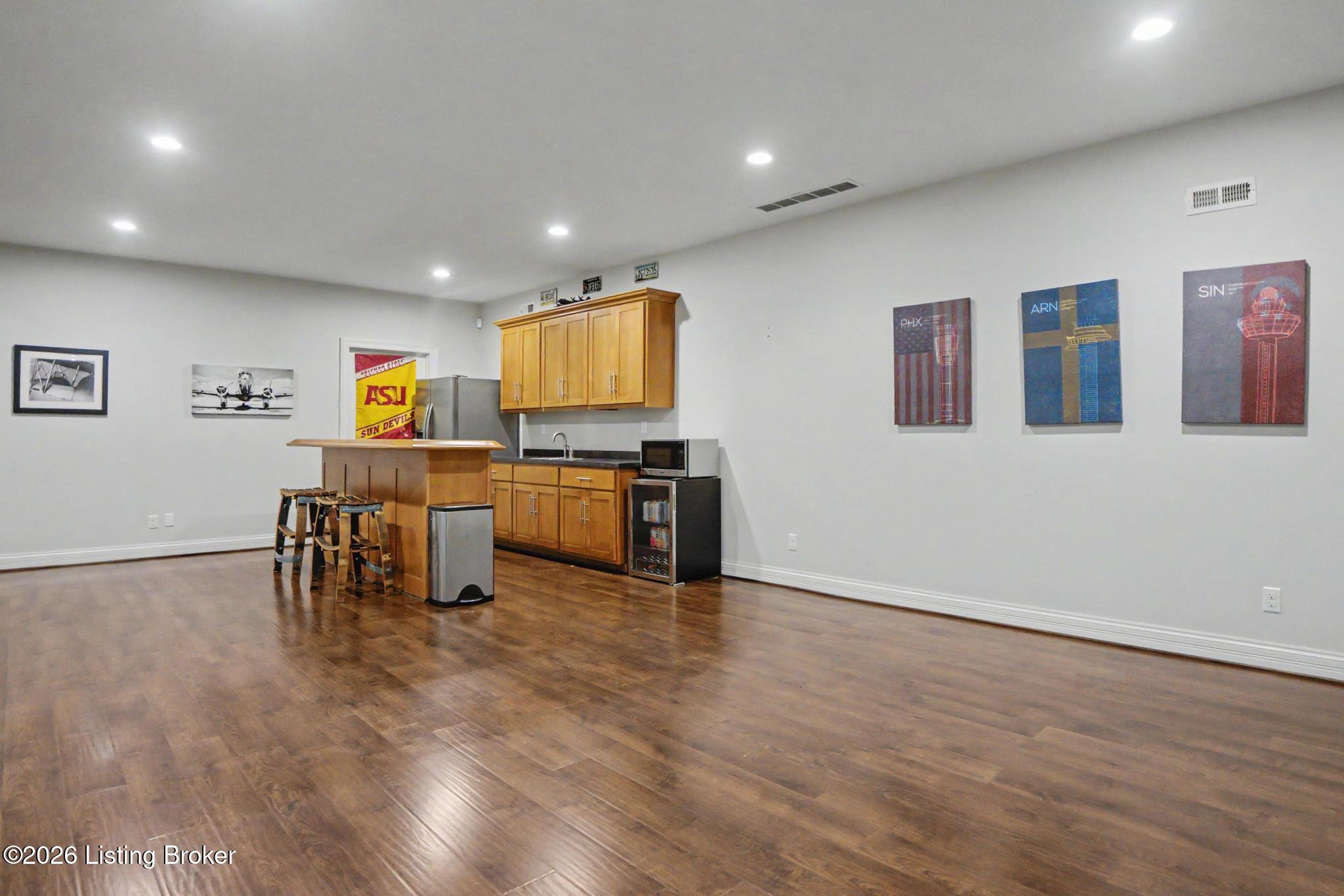 11111 Pebble Creek Dr