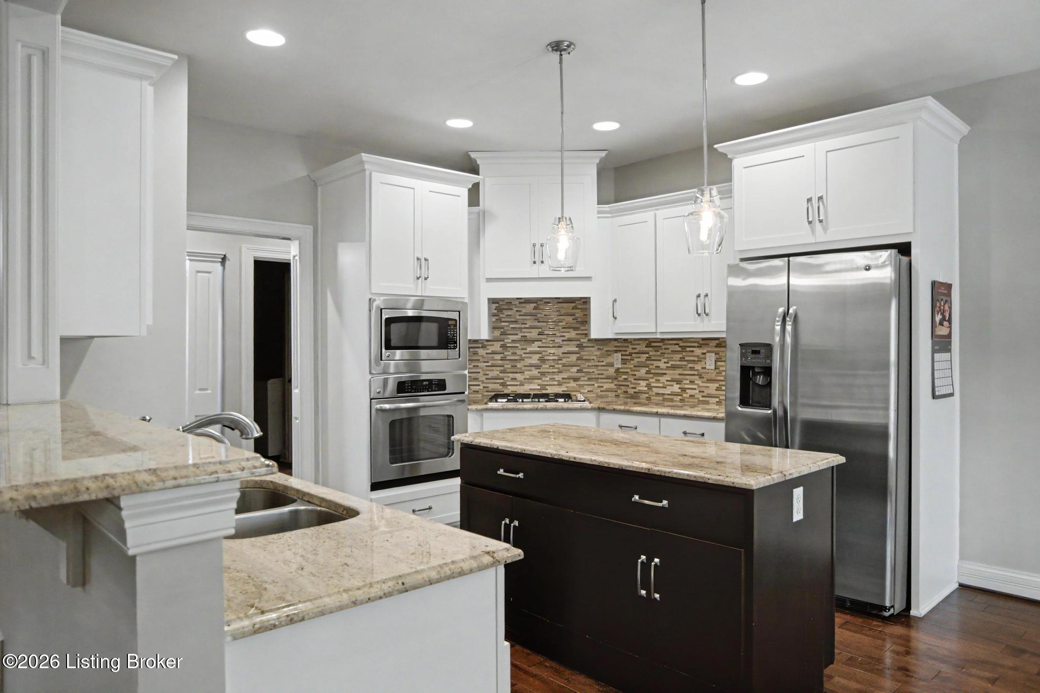 11111 Pebble Creek Dr
