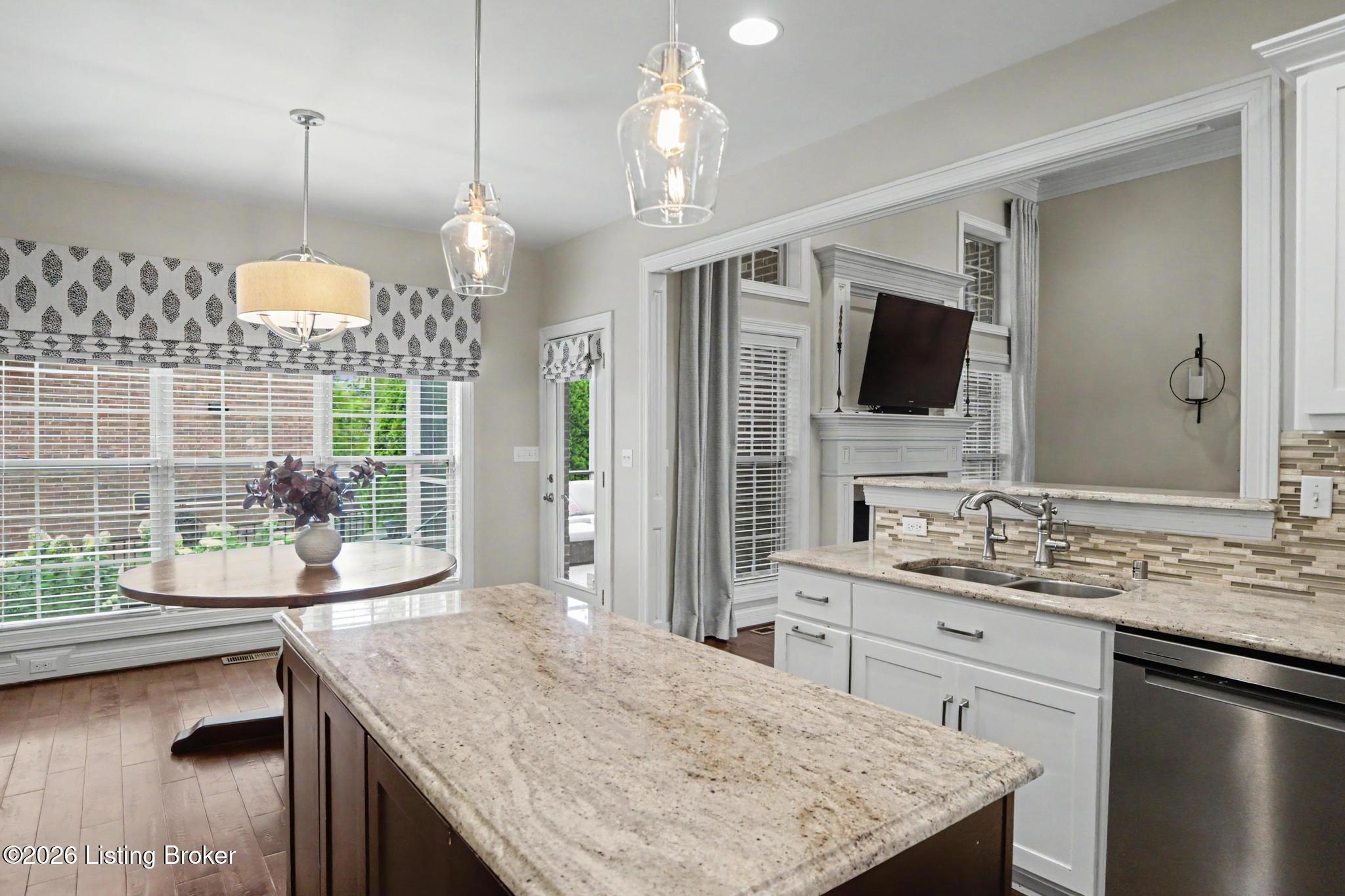 11111 Pebble Creek Dr