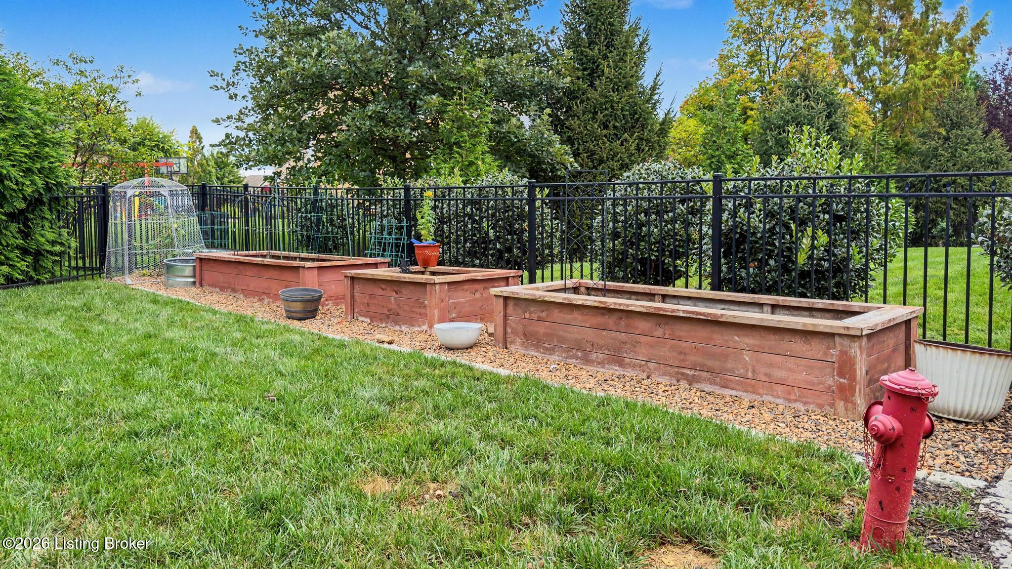 11111 Pebble Creek Dr