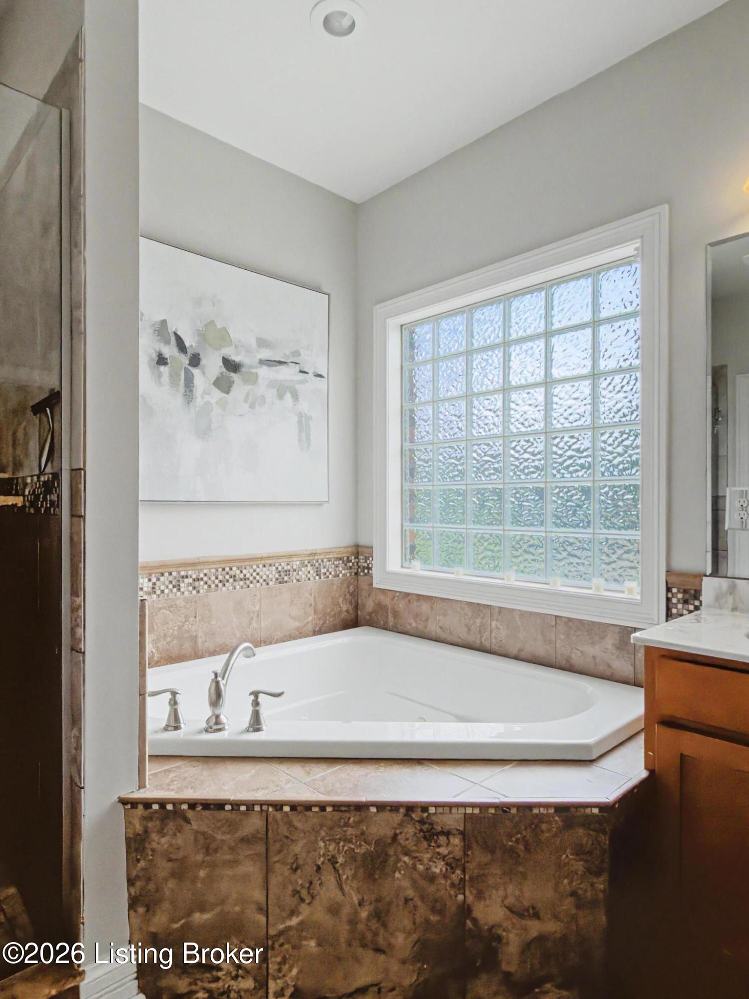 11111 Pebble Creek Dr