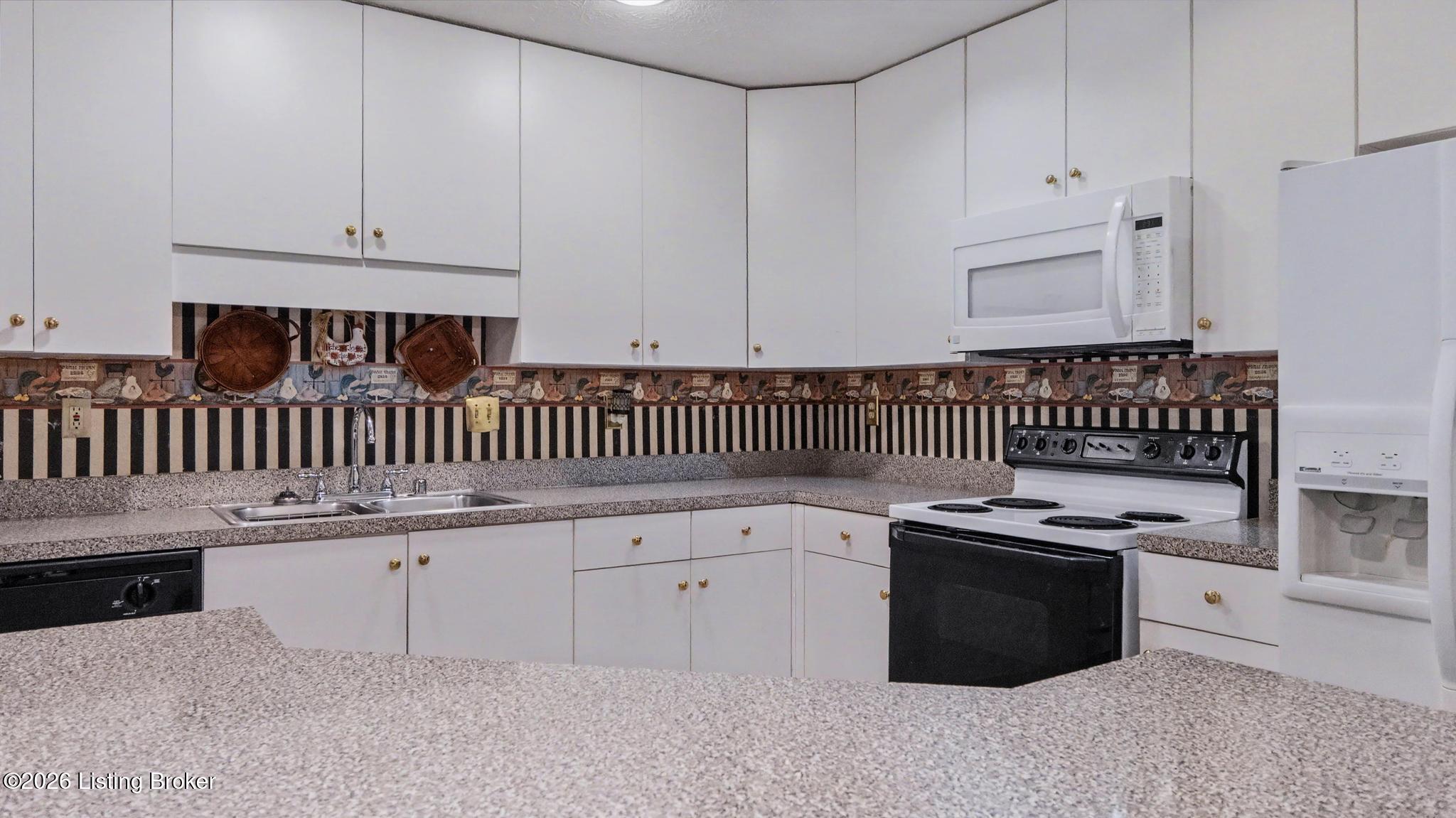 8508 Atrium Dr 1101